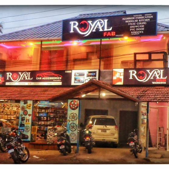 Shaheed Royal