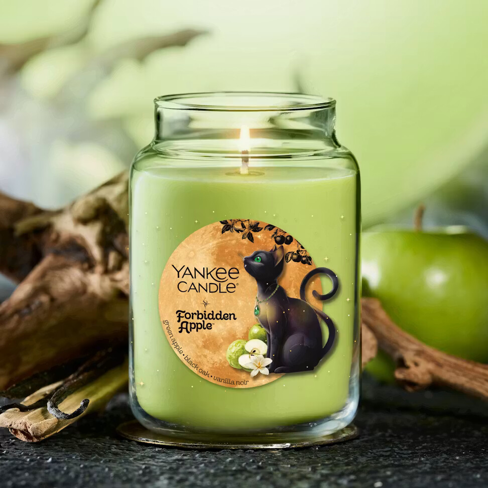 The Yankee Candle Halloween Collection 2026 adds a magical touch
