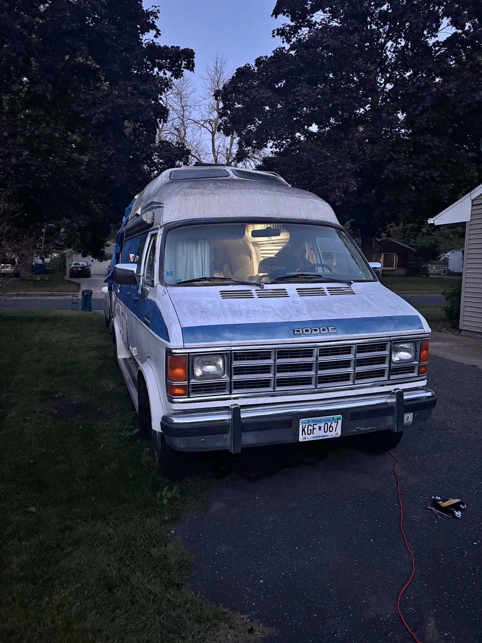 Dodge Xplorer Travel Van - RVs & Campers - Vadnais Heights, Minnesota ...