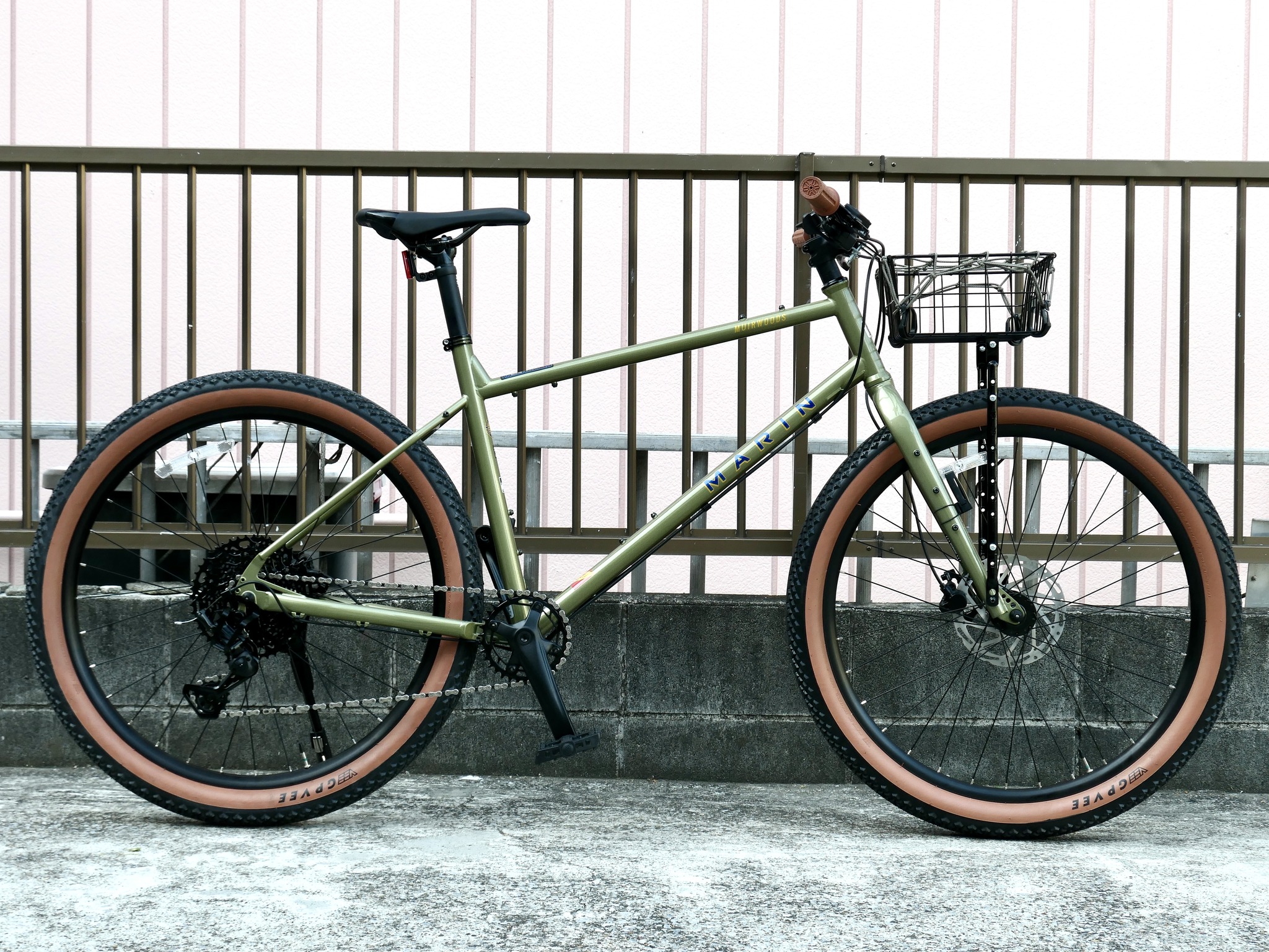 だ*ー様 Haro 18インチ スカイブルー泥除け、スタンド付き