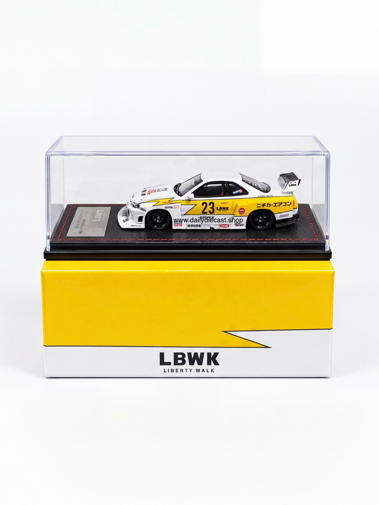 MiNiGT GTR Nissan LBWORKS マルティーニ 133