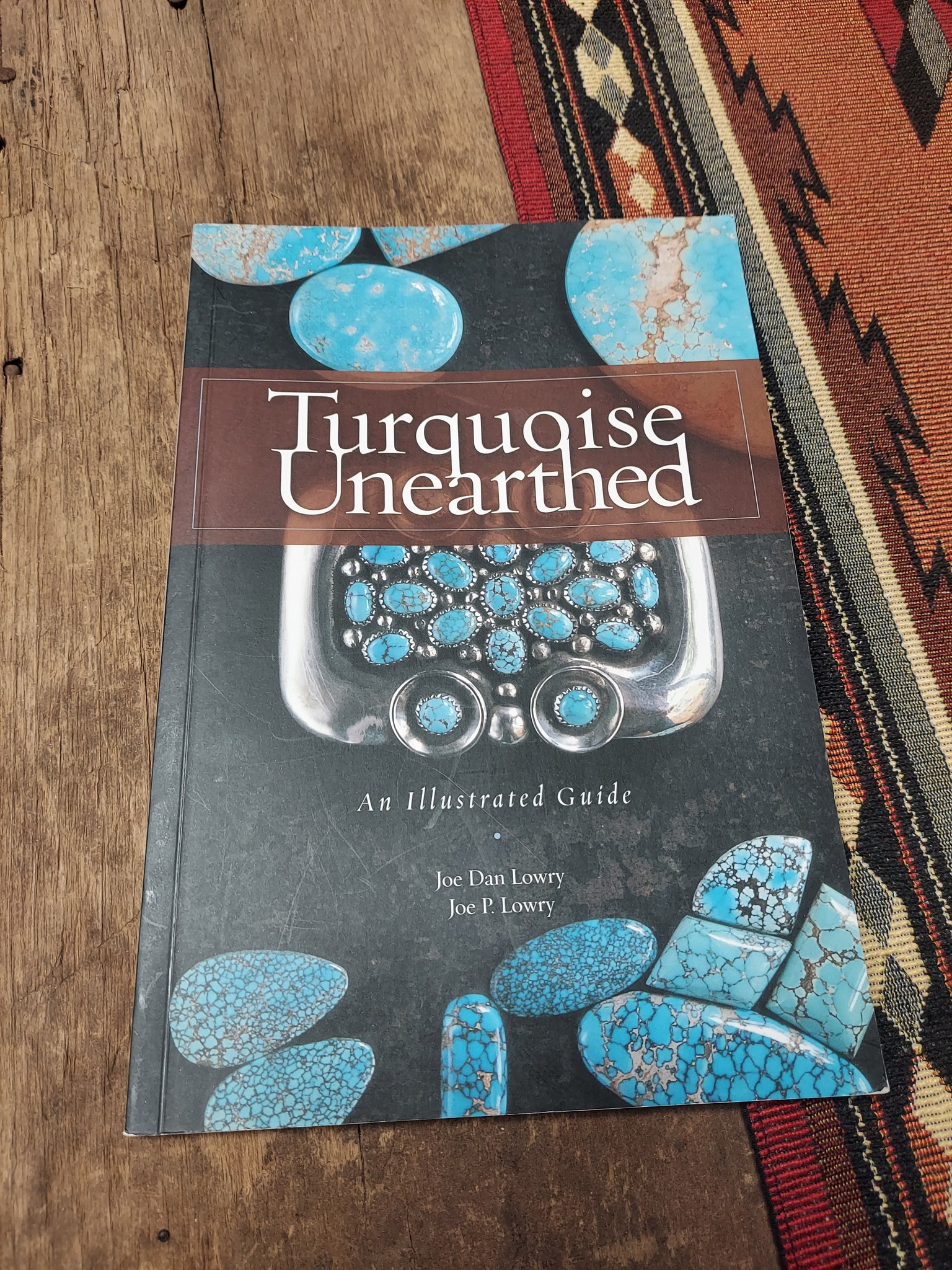 Identifying thrift store turquoise jewelry find