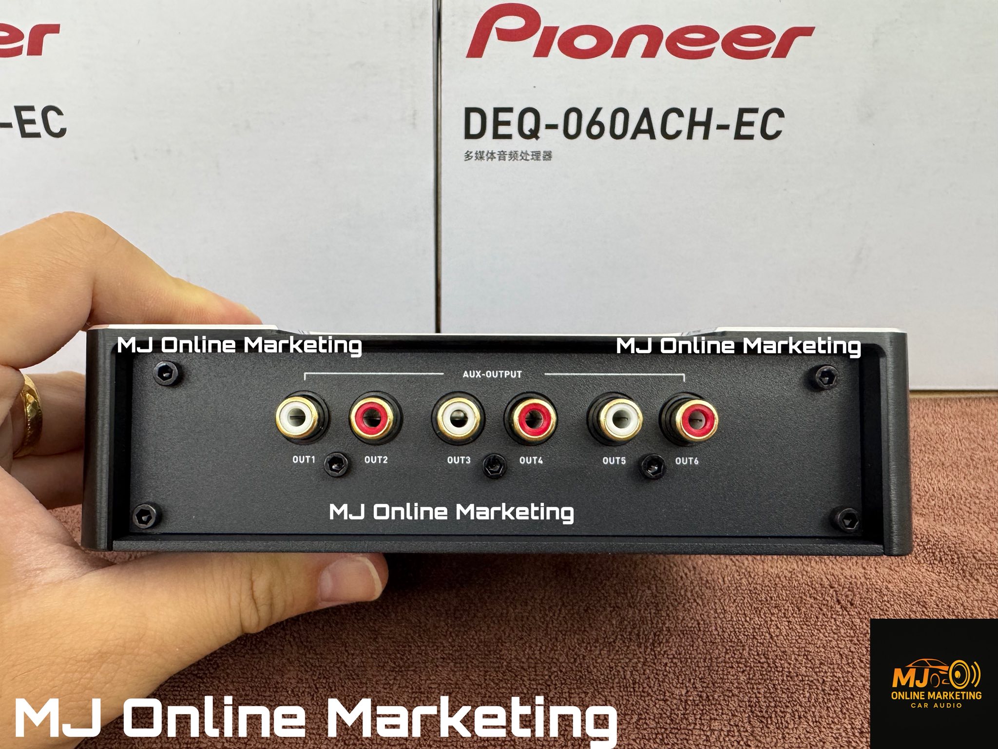 The Pioneer DEQ-060ACH-EC is a compact, high-performance Digital