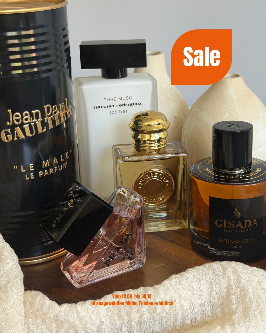 Parfum Lovers aufgepasst! ✨ Bei Müller warten tolle Parfum Angebote auf euch! Verschiedene Düfte, von beliebten Klassikern bis hin zu neuen Lieblingsdüften, sind im Aktionszeitraum erhältlich. 🌸 Swipe dich durch den Carousel-Post