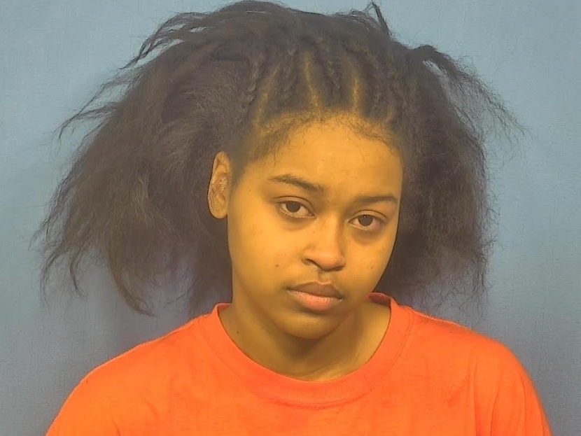 Oak Lawn Patch - A woman accused of killing a man outside... | Facebook