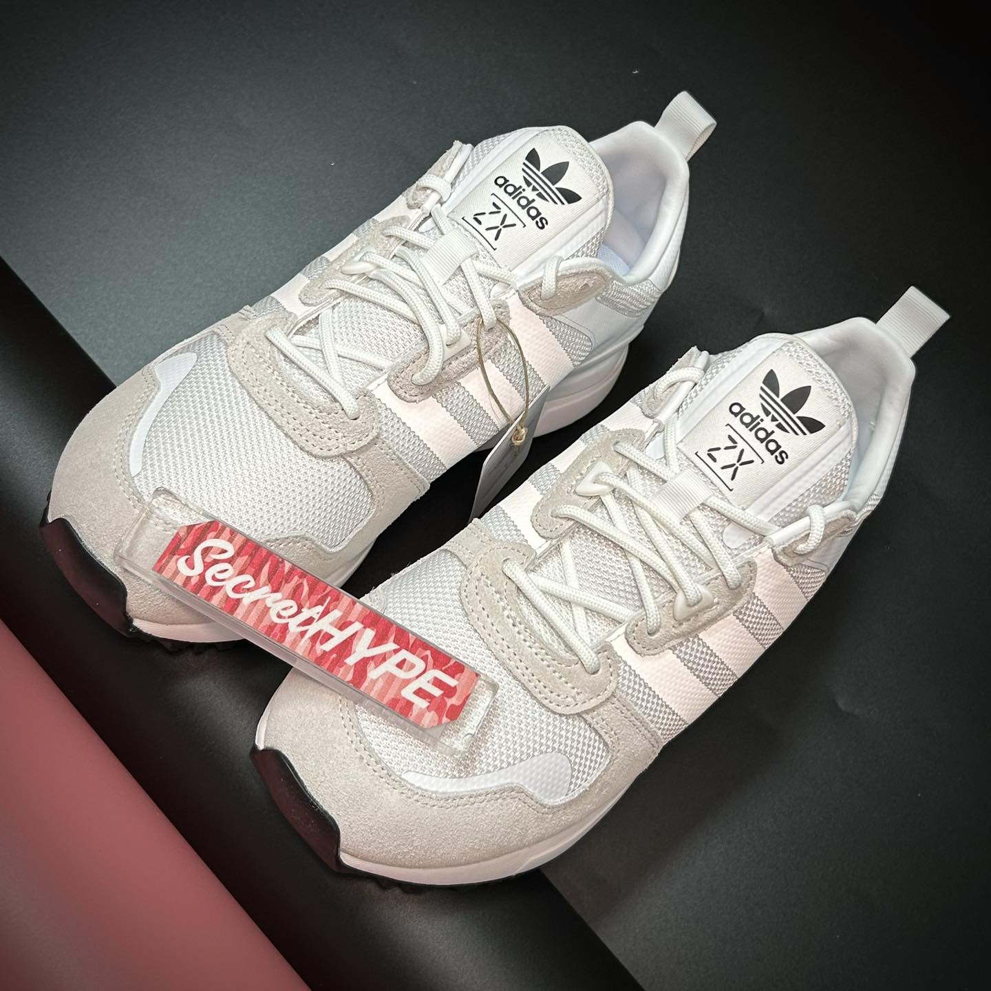 100% Original. Guaranteed authentic. ✓ ADIDAS ZX 700 HD CLOUD