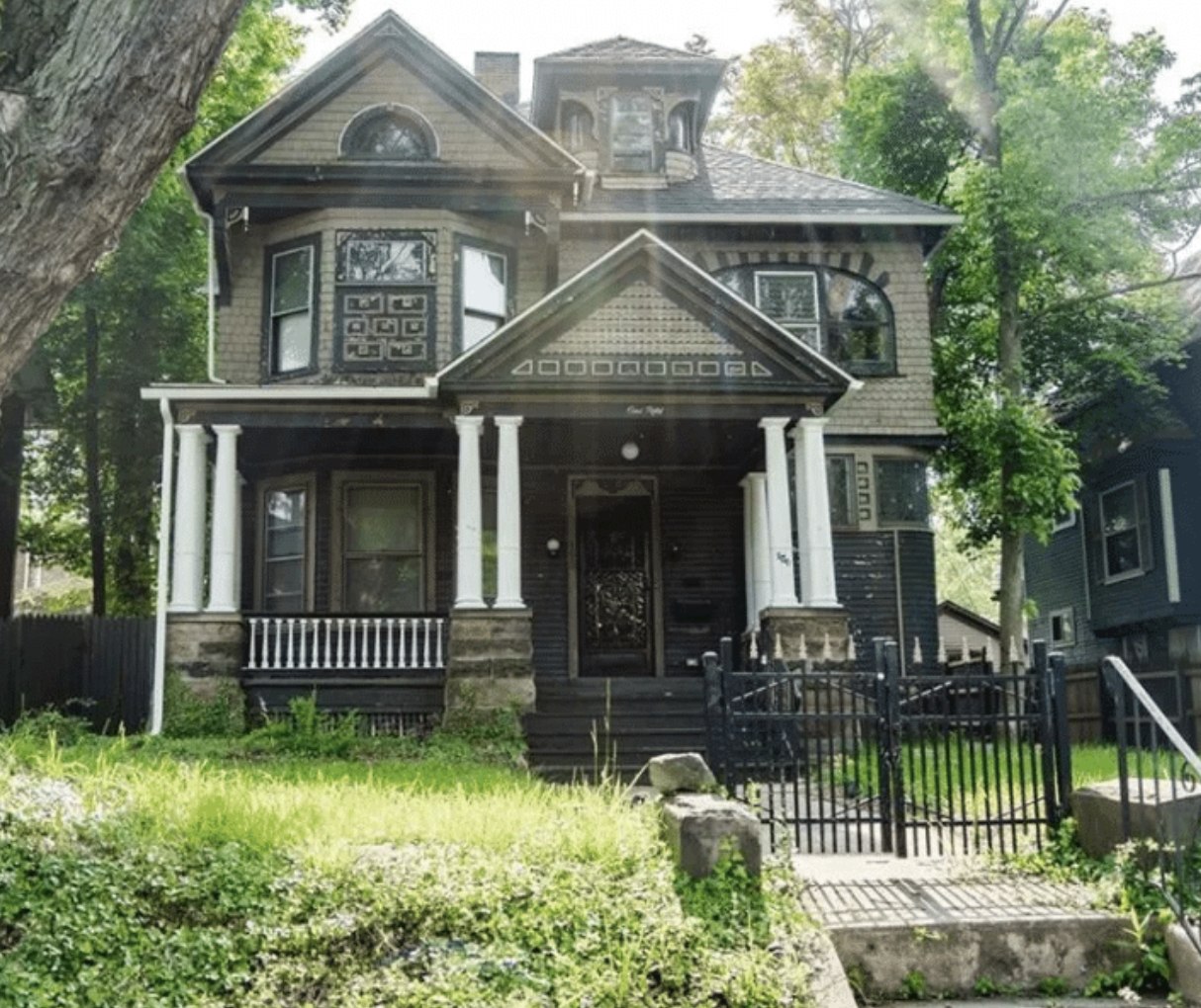 Classic Queen Anne house in Pennsylvania with original interior