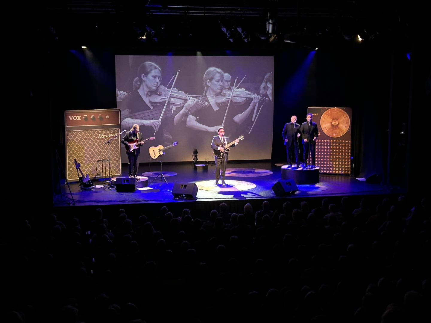Robertson Brothers (Official Music Page) (@TheRobertsonBrothers 