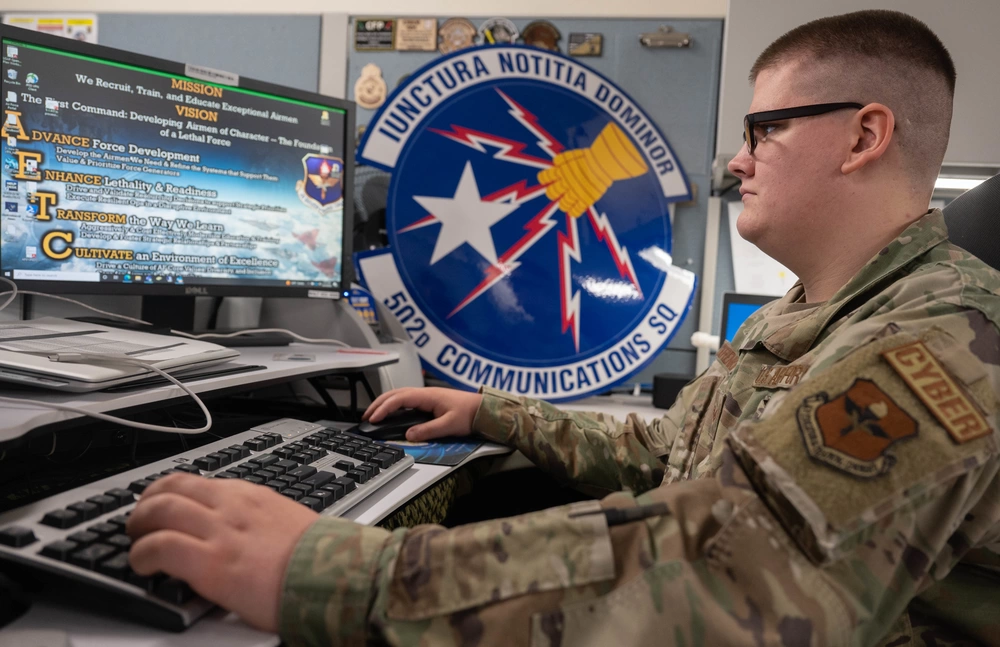 2026年1月23日、在日米軍最先任上級曹長のカルロス F. ダミアン 最上級