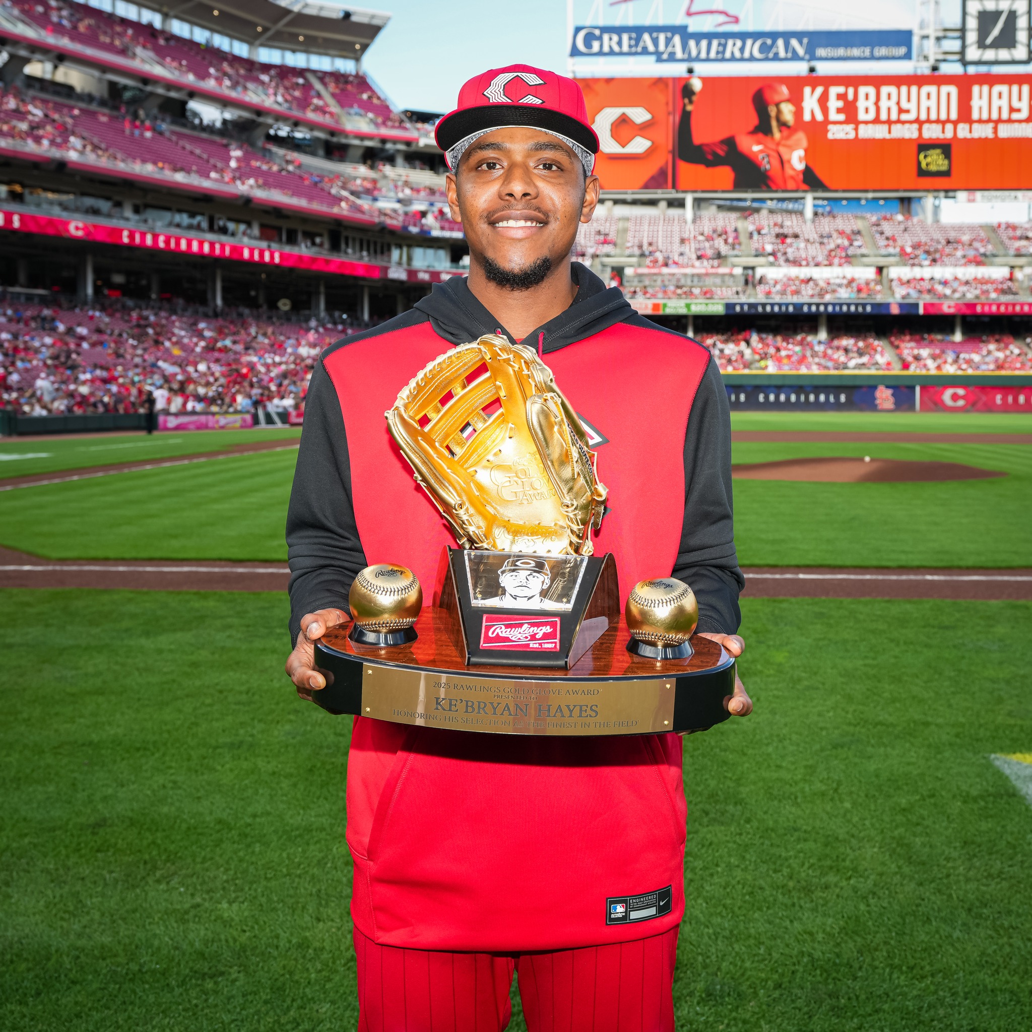 Another Gold Glove for the mantle, congrats Ke!