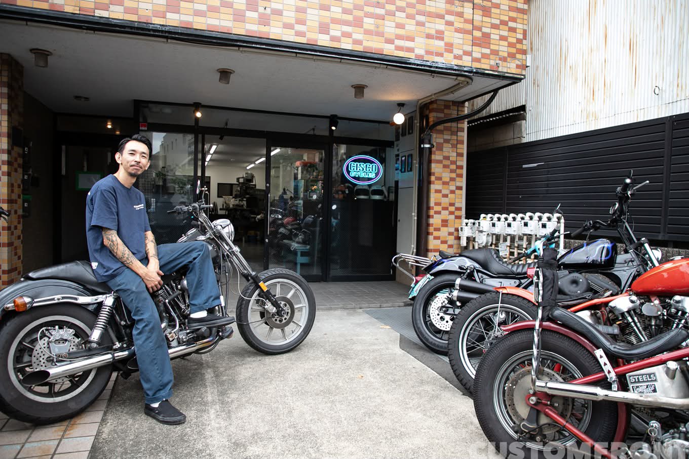 名古屋のシャローモーターサイクルオリジナルの『塗装済新品ピーナッツ