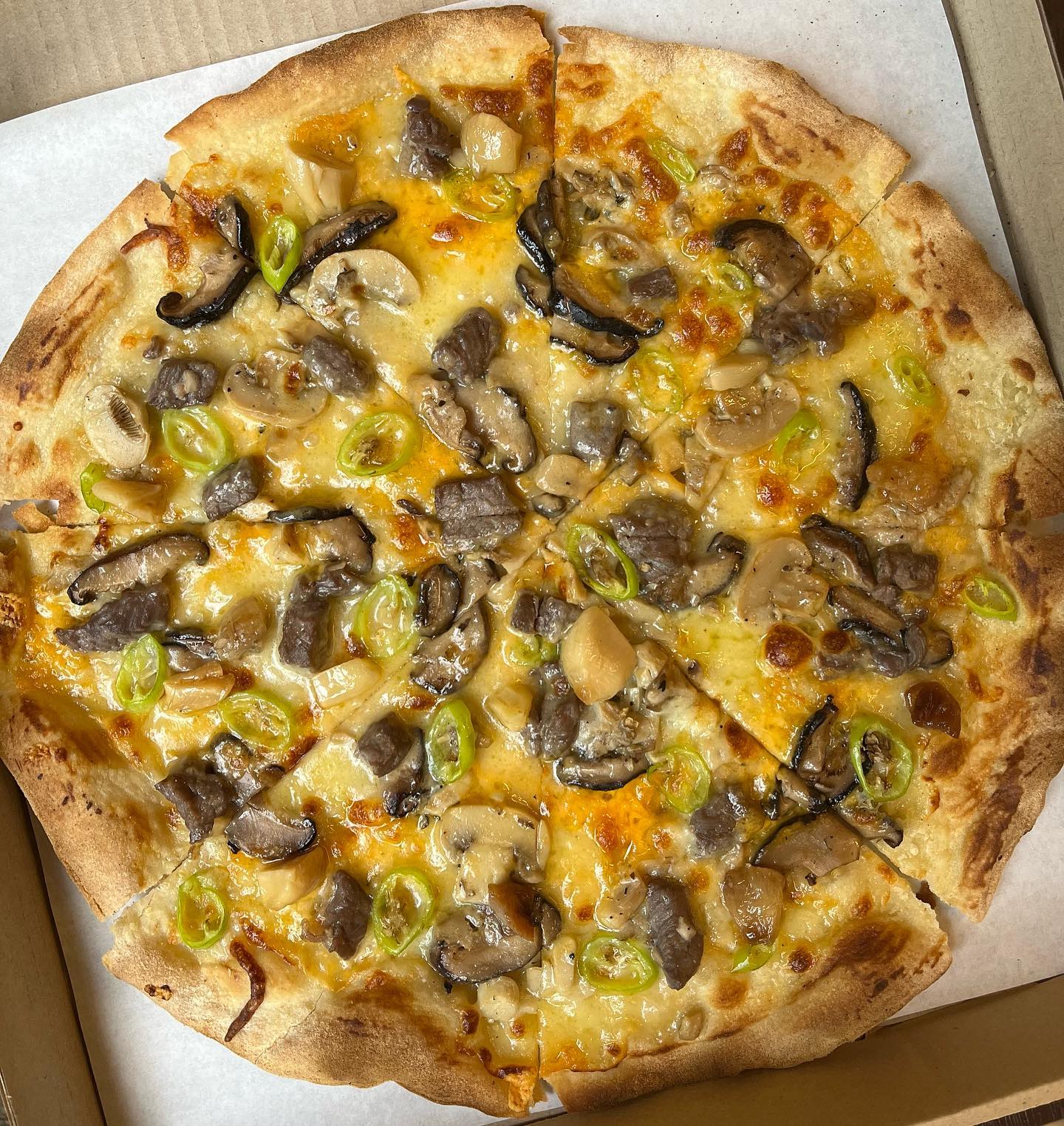 Papizza - 🥩SALPICAO PIZZA🥩 Crunchy thin crust with...