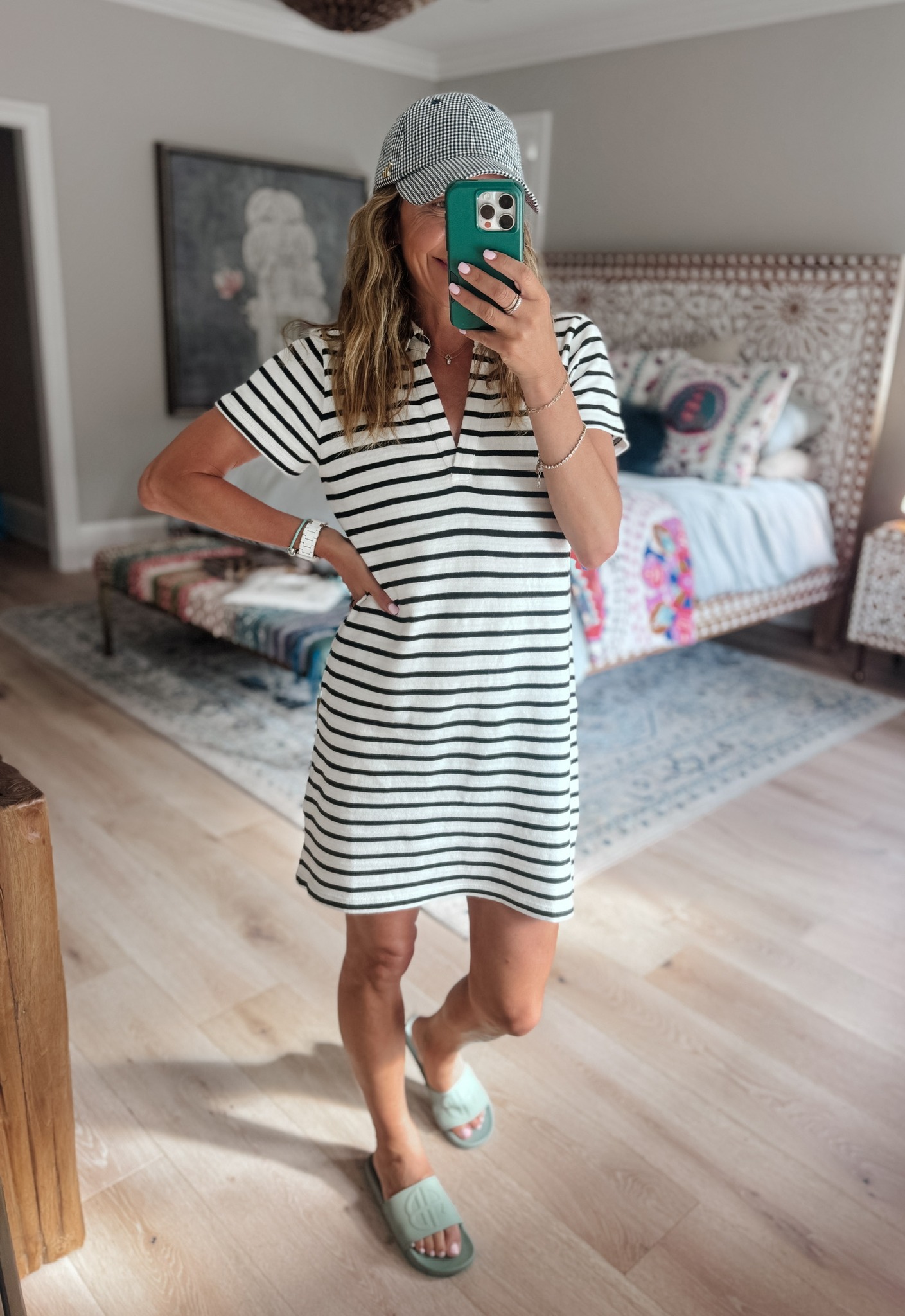 The Motherchic - If easy, breezy, sunny vibes are you kinda thing