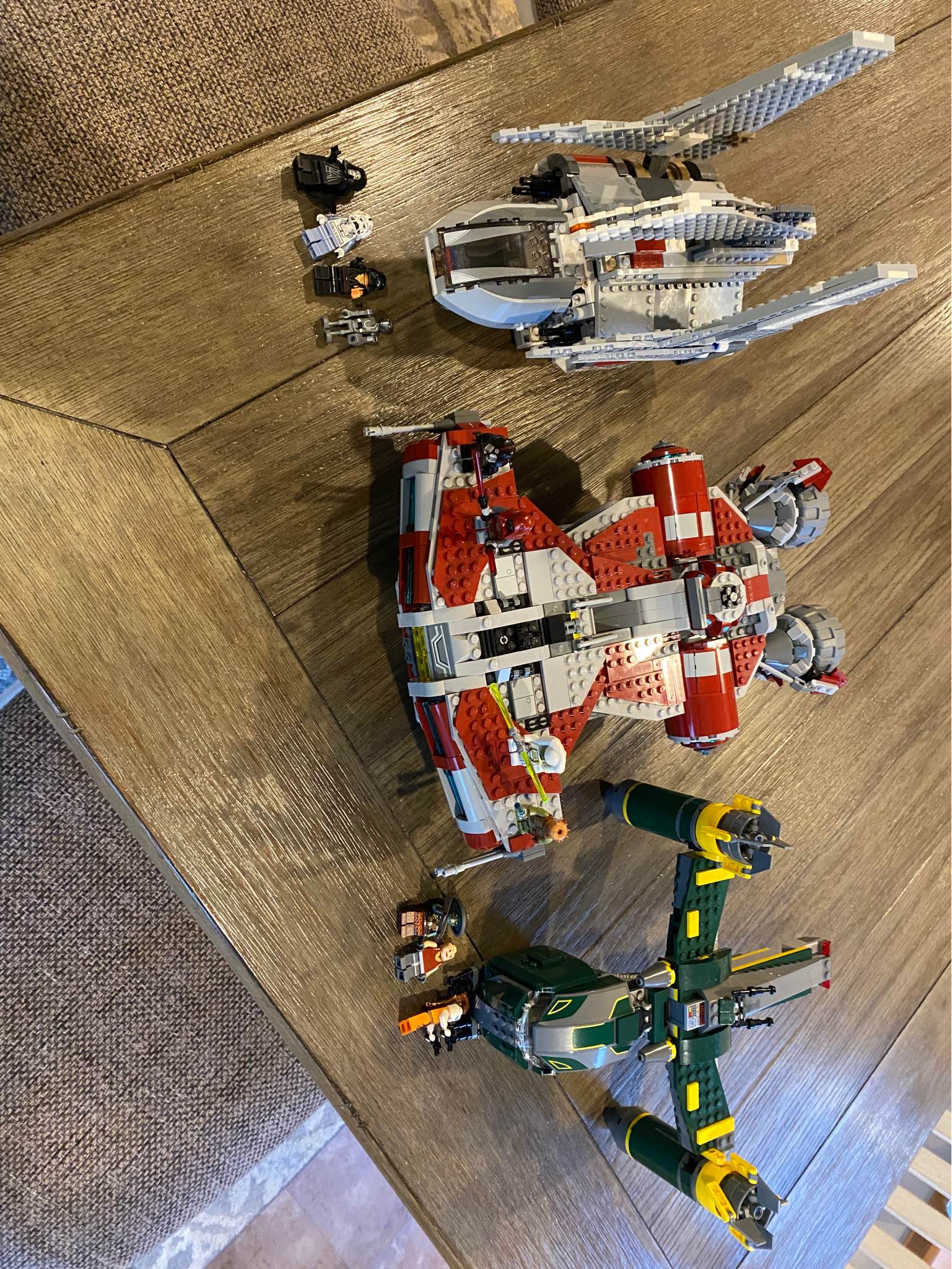 パンダ I have these figs and sets range from $.25-$65 contact me for any