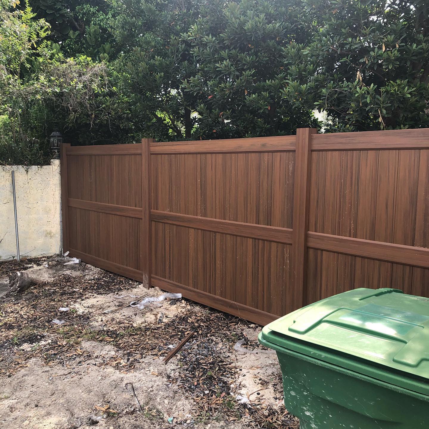 Vilo Fence - Rare great looking mocha getting installed...