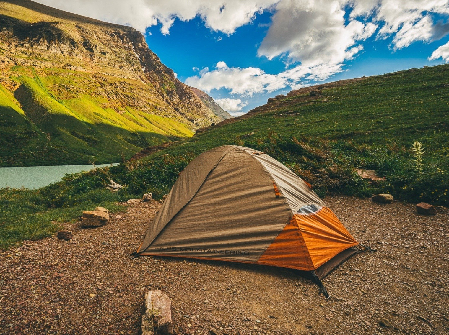 ALPS - The Felis 2-Person Tent is built for campers who want