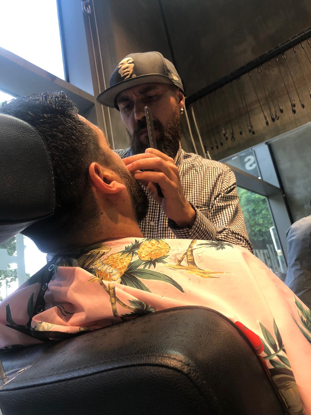 Sit down, lean back and relax we got... - Freshmen barbers | Facebook