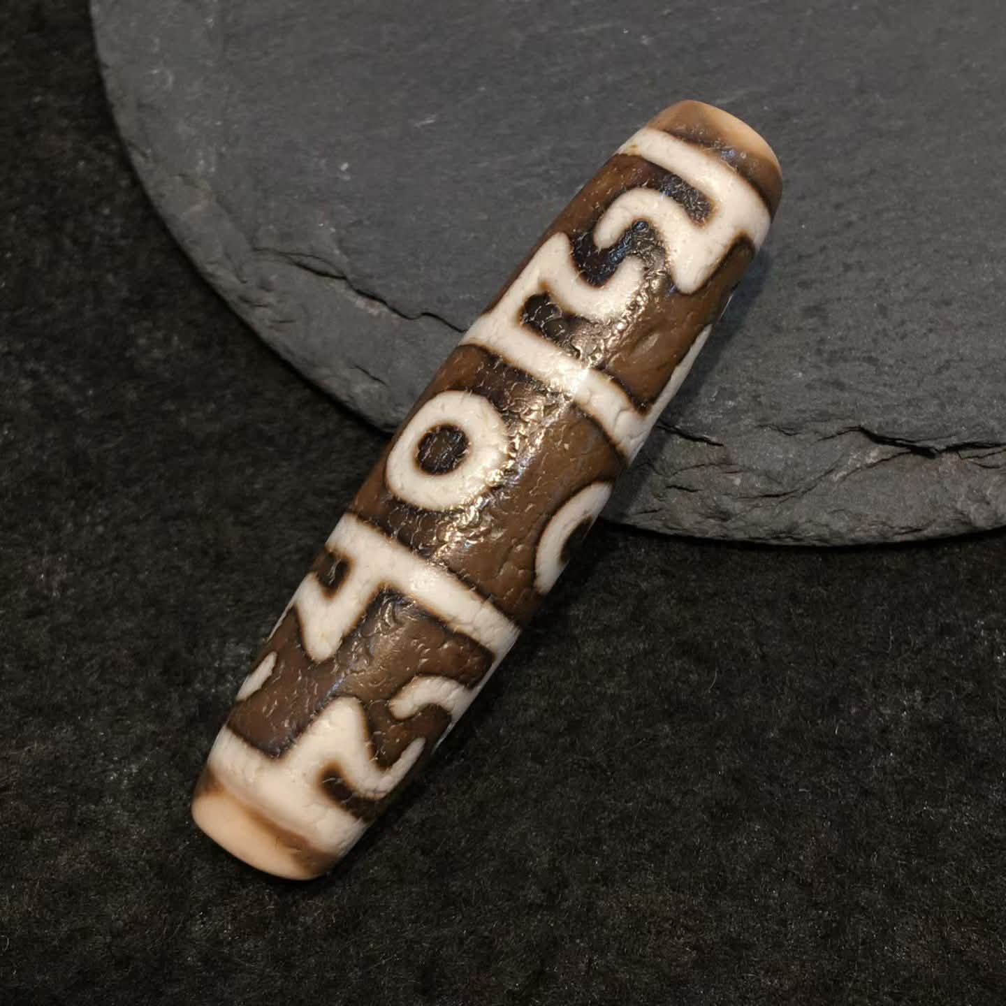 雪域手工莲师法器天珠​ 尺寸：12.8X52mm 结缘价💰RM1888