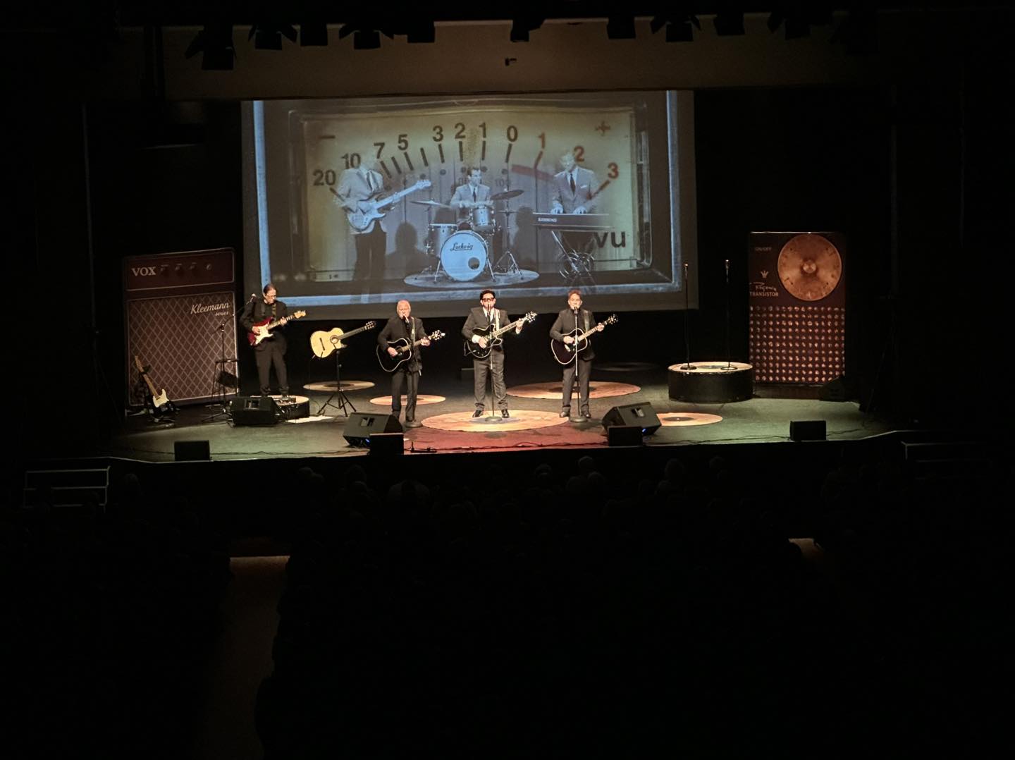 Robertson Brothers (Official Music Page) (@TheRobertsonBrothers 