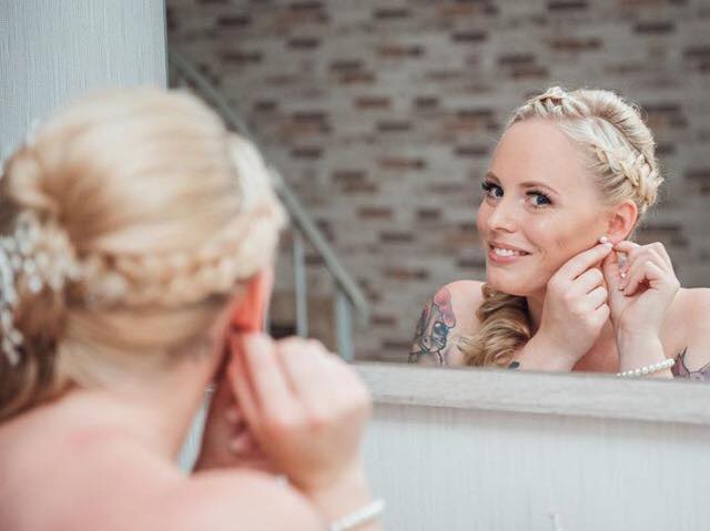 Schaut Euch das hübsche Bild an 💕... - Hair & Beauty by Anna