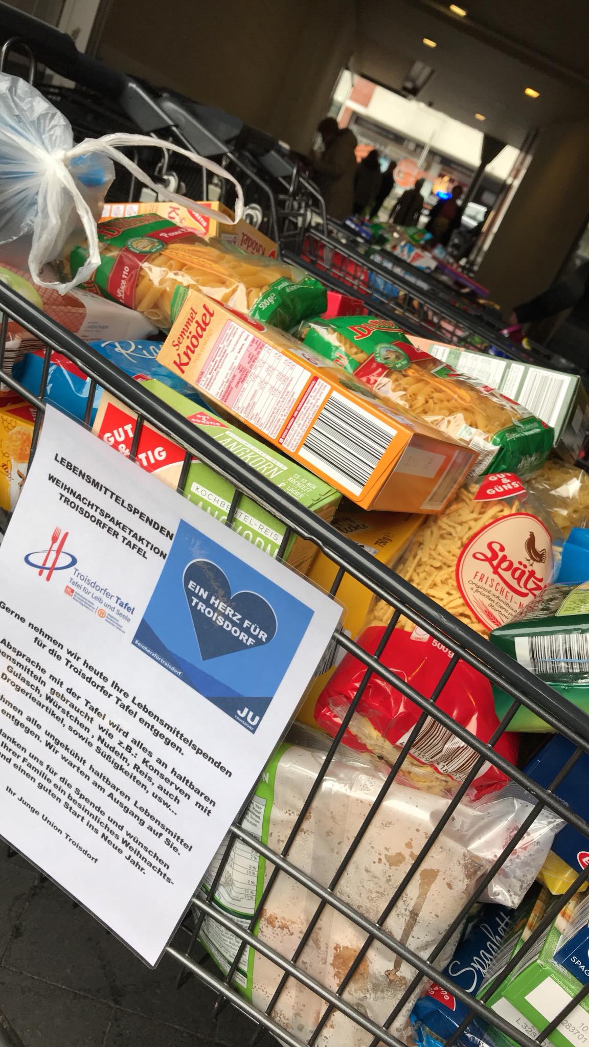 Heute Haben Wir Lebensmittelspenden Fur Junge Union Troisdorf