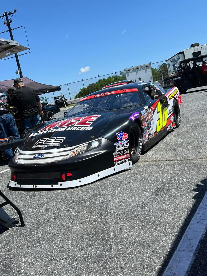 BlankHood.com - Getting ready for practice! | Facebook
