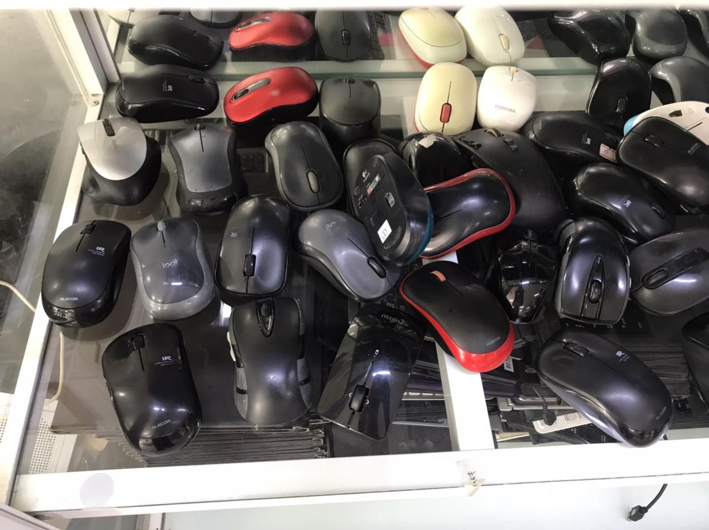 Mouse wireless USB $5,$5