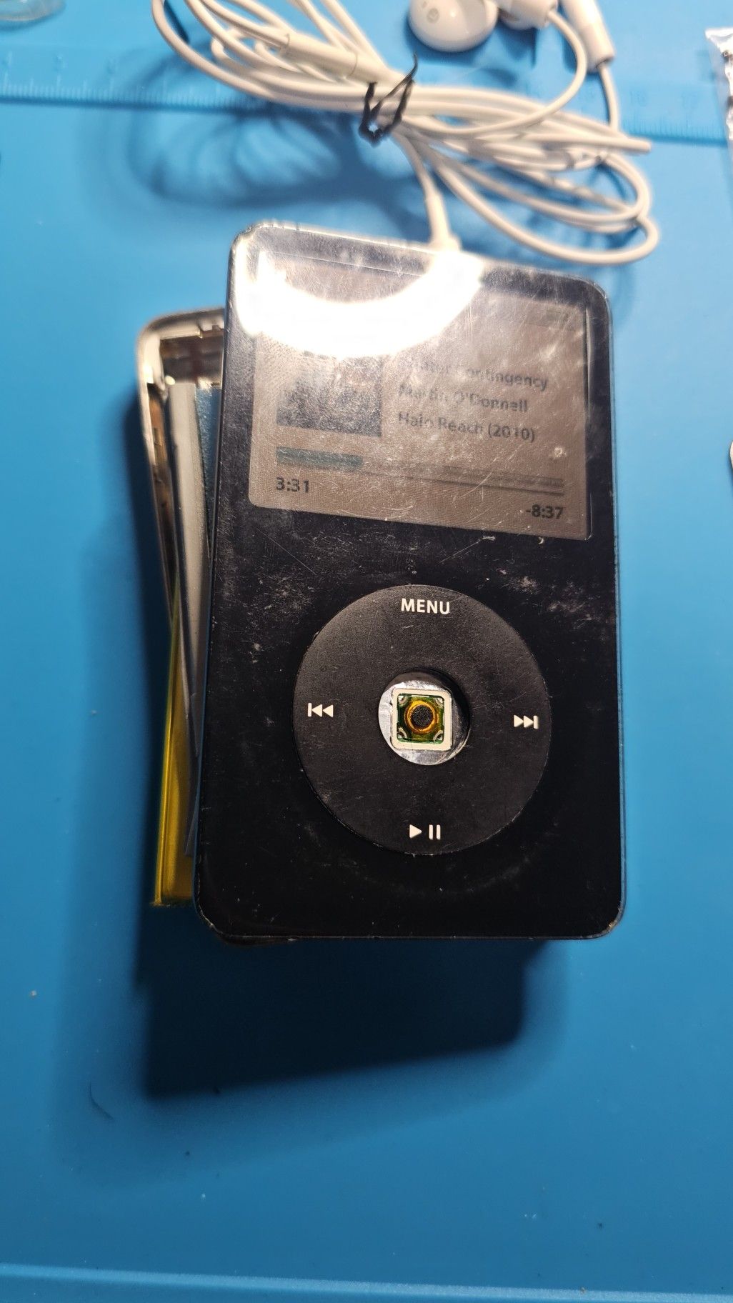 How long should it take to restore the iPod classic 5th generation?