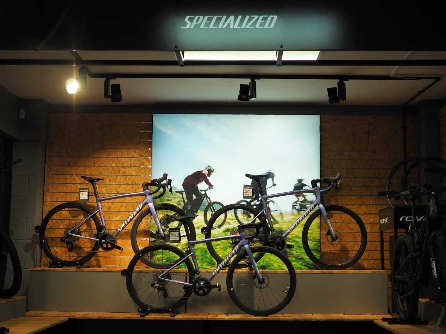 Infinity Cycles -... - Infinity Cycles - Specialized Durham