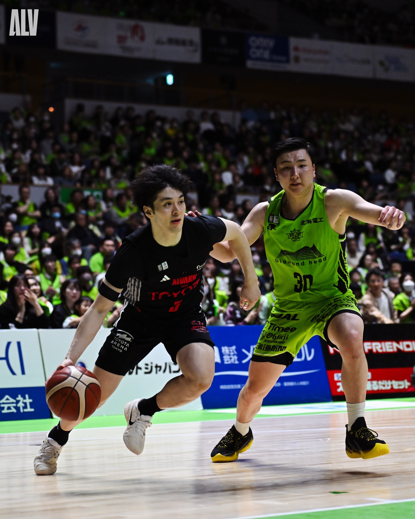 アルバルク東京【alvarktokyo】 added a new photo. - アルバルク東京