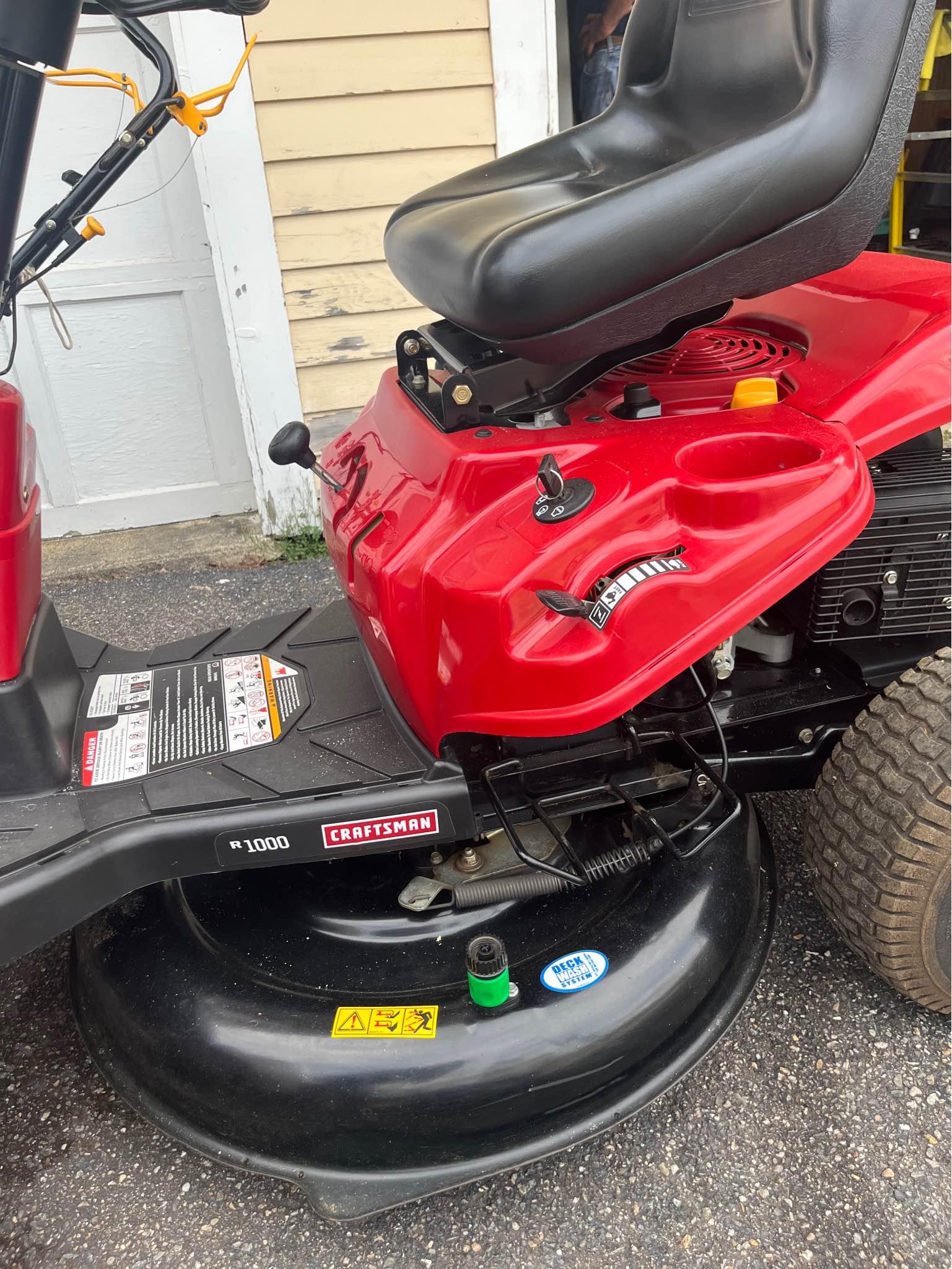 Craftsman r1000 ride on lawn mower needs new engine but everything else ...