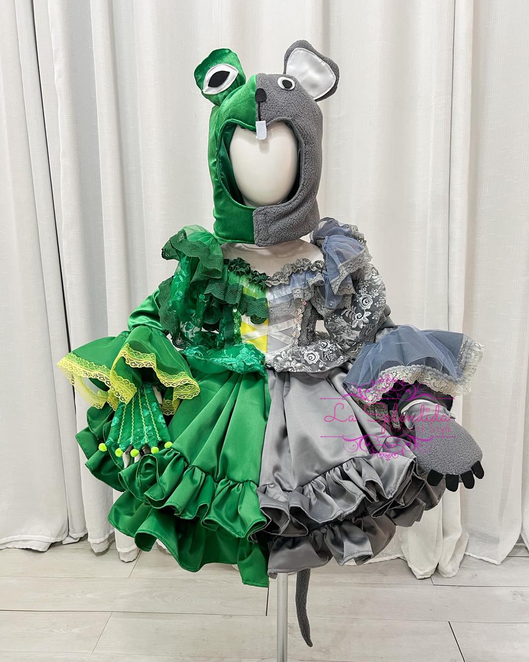 book character green dress COSTUME ✨📚 Inspired by Mouse & Frog 🐭🐸 A unique and adorable 2-in-1 character costume perfect for Book Character Day! 💚 Size in photos: 5-7yo Made to order 📍 Marikina disney character with green dress