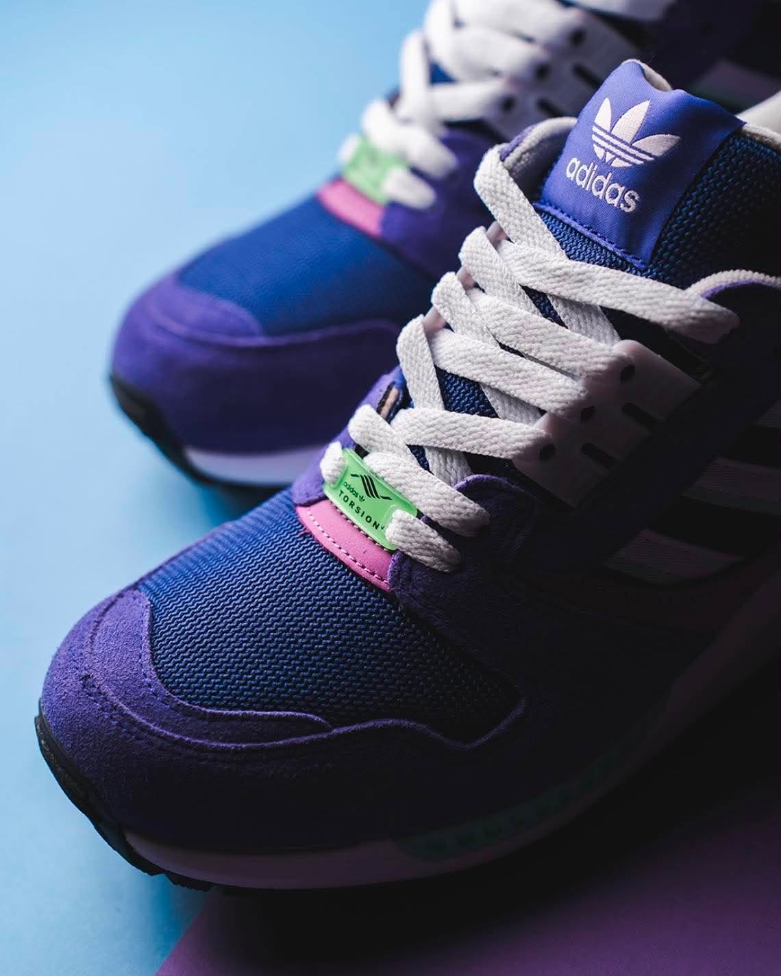 Man - Just dropped - adidas ZX 8000 - Both of the new colourways