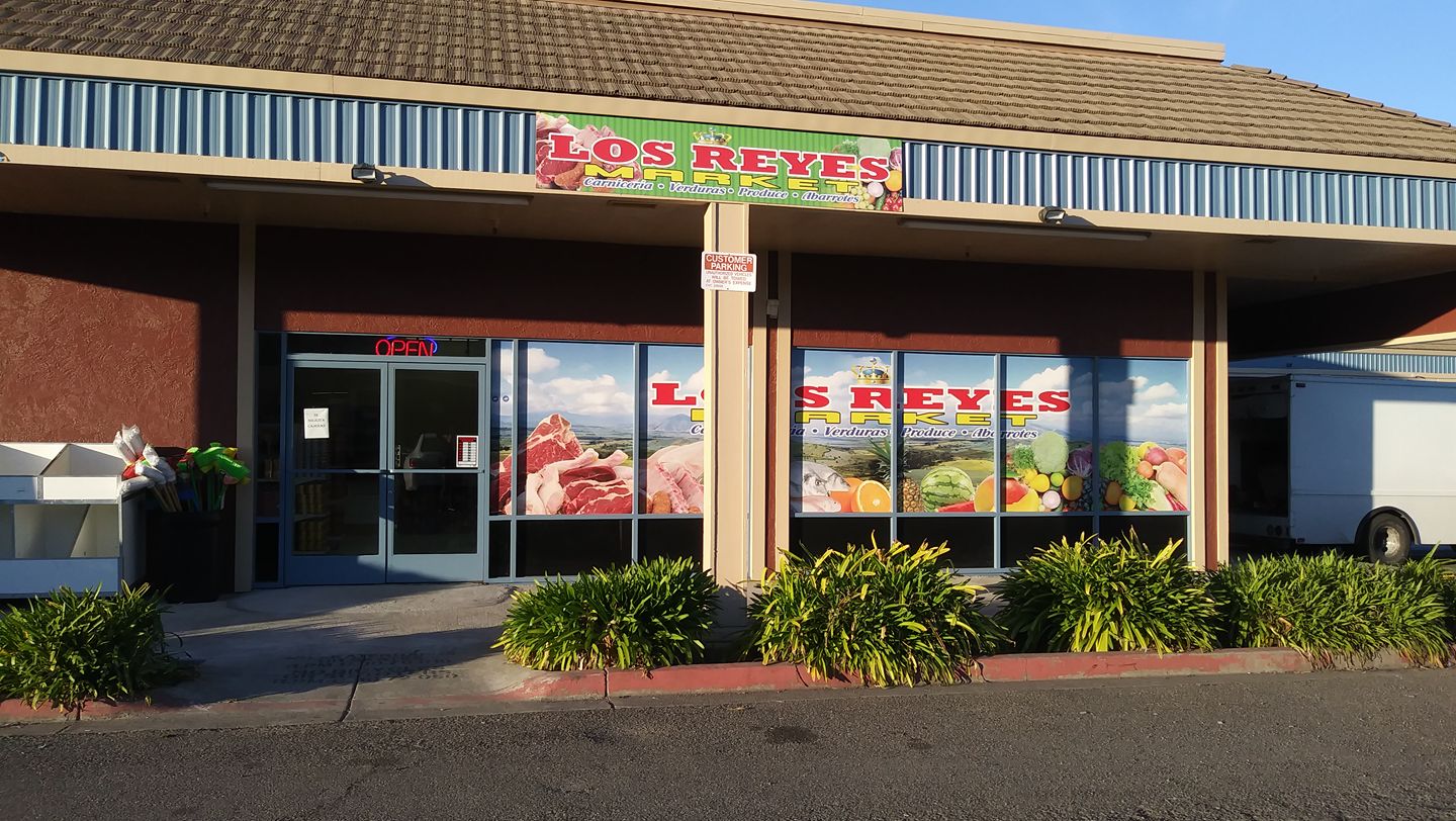 Los Reyes Market | Rohnert Park CA
