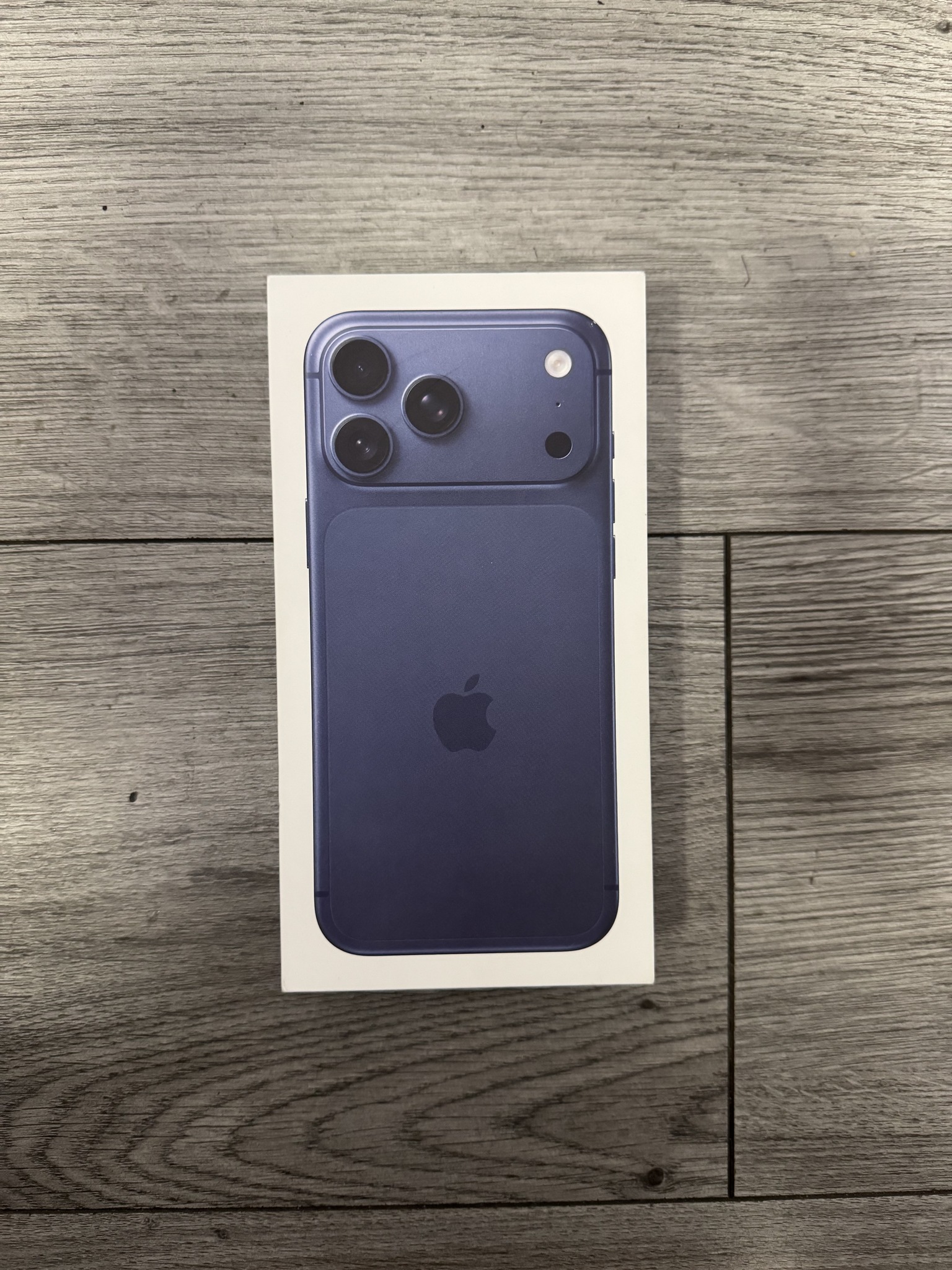 APPLE IPHONE 17 PRO MAX - 256GB - DEEP BLUE - BRAND NEW SEALED 