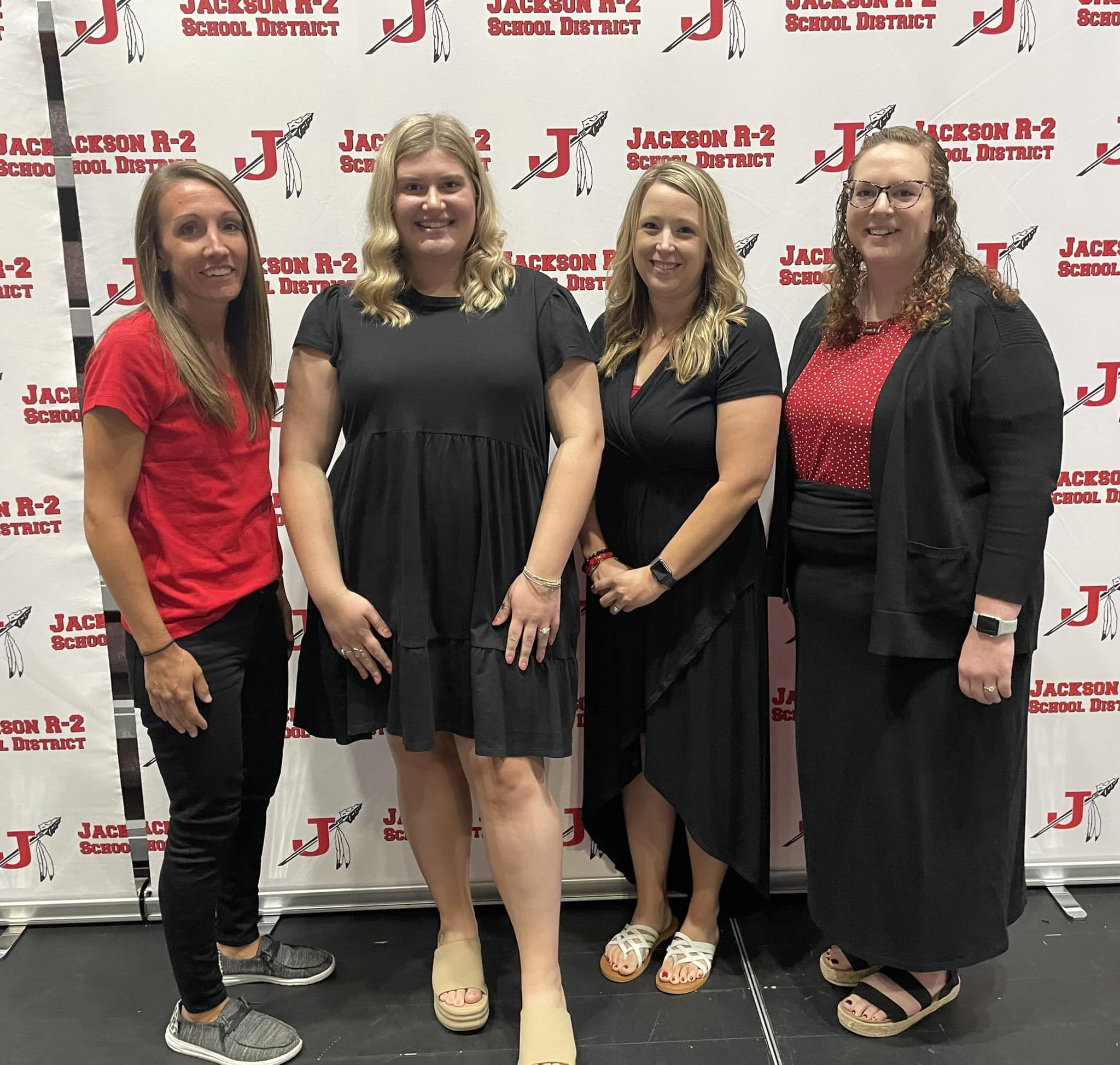 Meet our new East... - East Elementary - Jackson R2