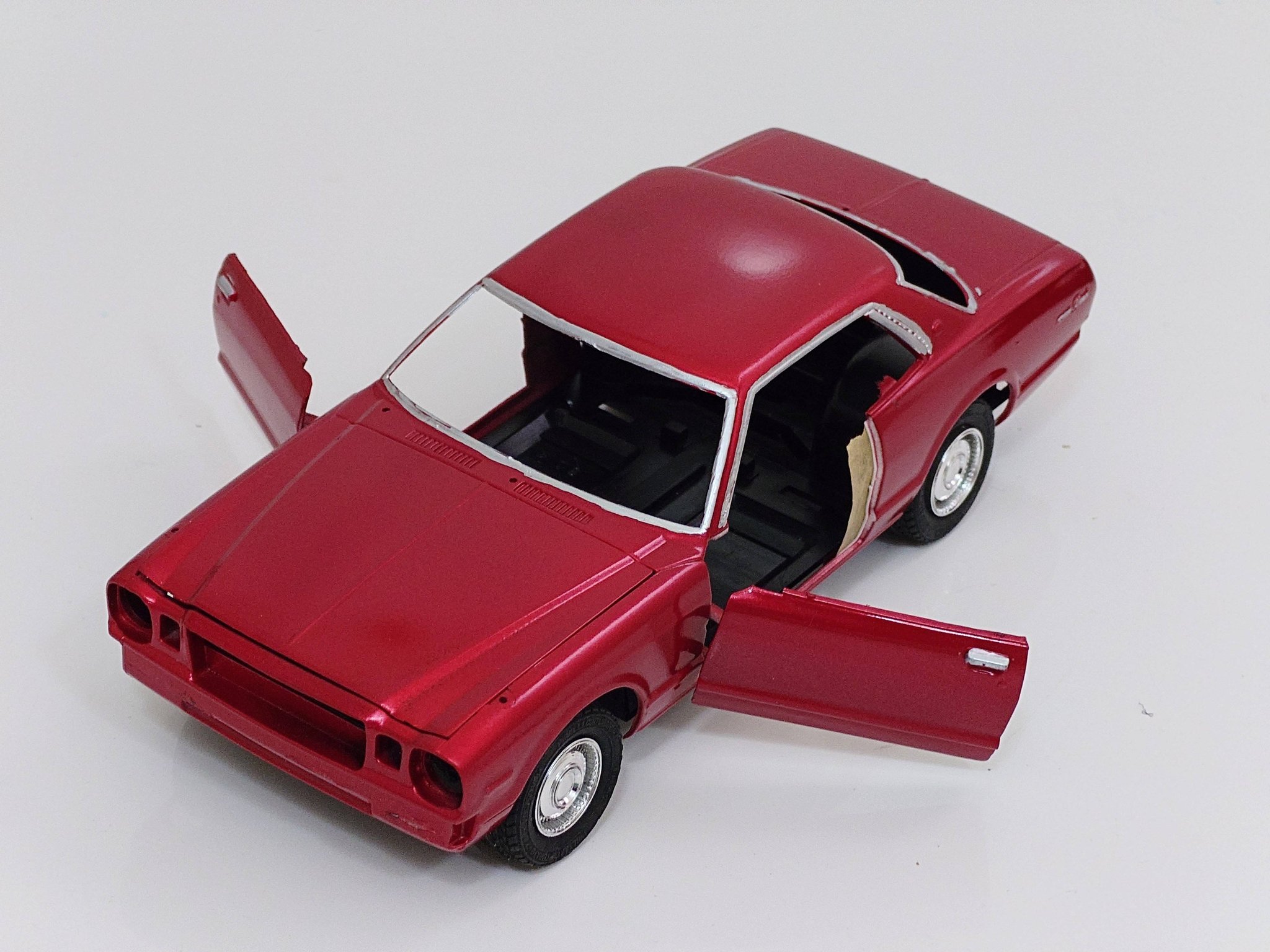 バンダイ1/20 フォード マスタング コブラ