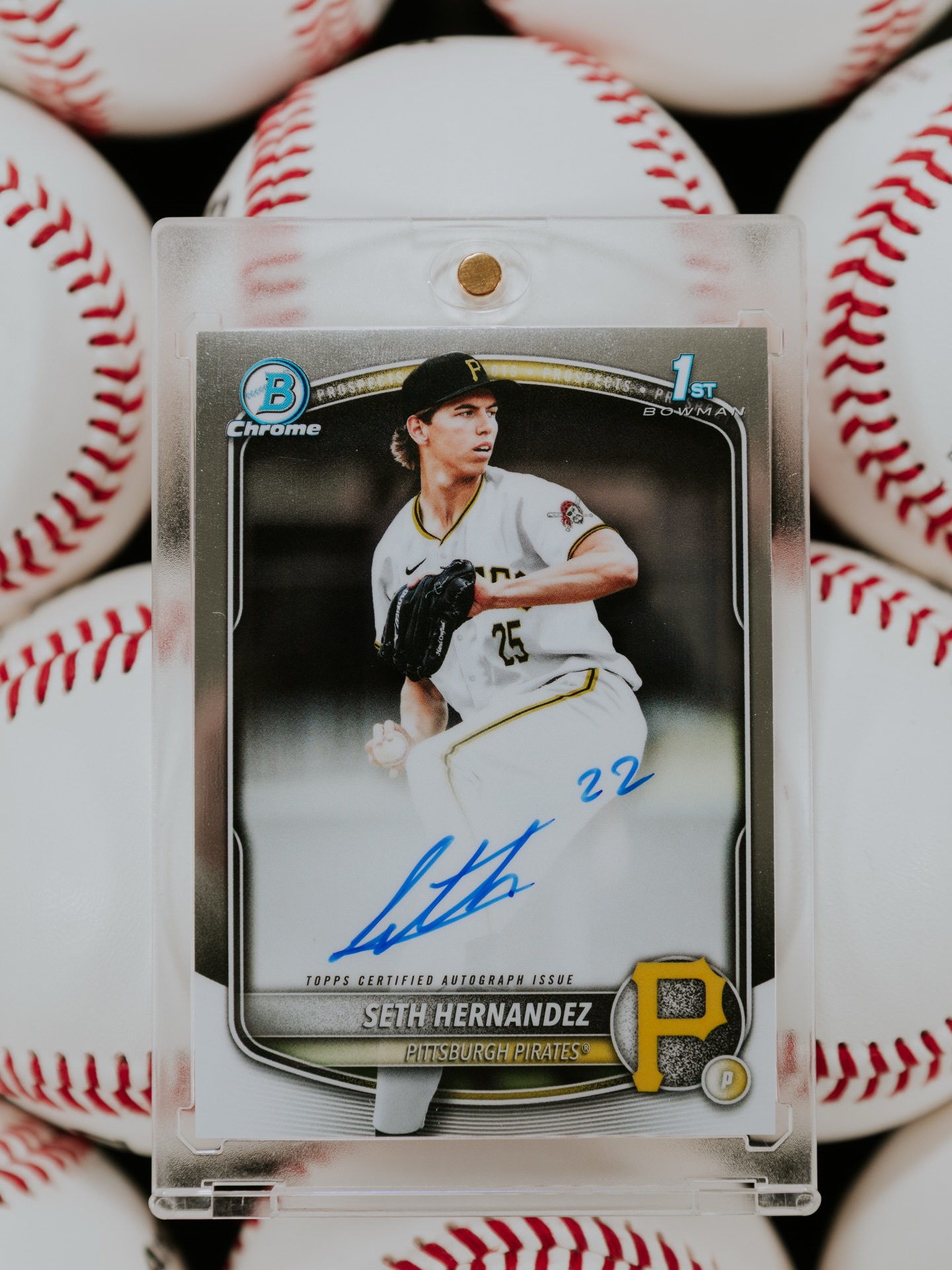 2025 Bowman Draft Chrome 1st Bowman Seth Hernandez on-card Auto 