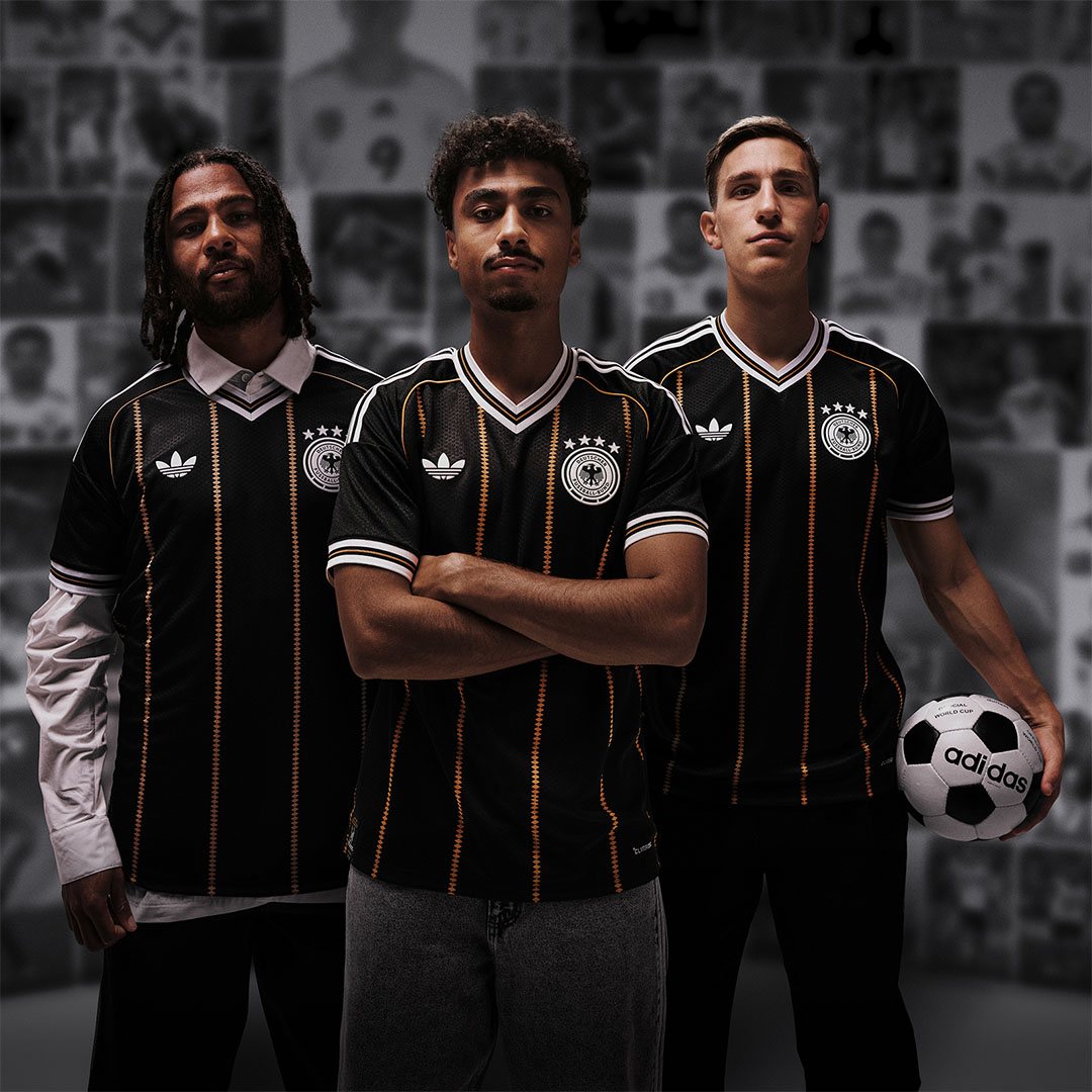 SOCCER - 横浜フリューゲルス 1993年復刻ユニフォームTシャツ ￥4,725