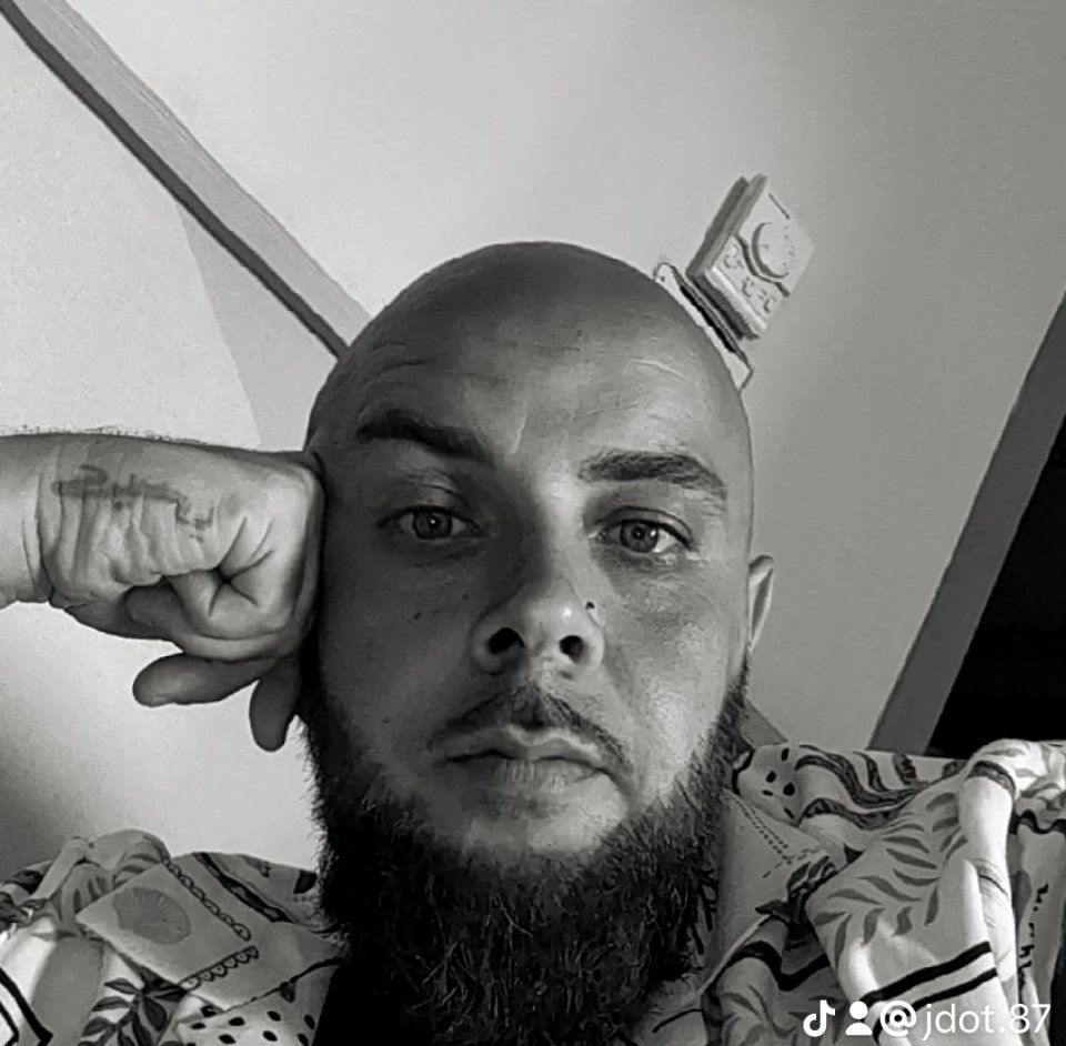 Jason El-Issa