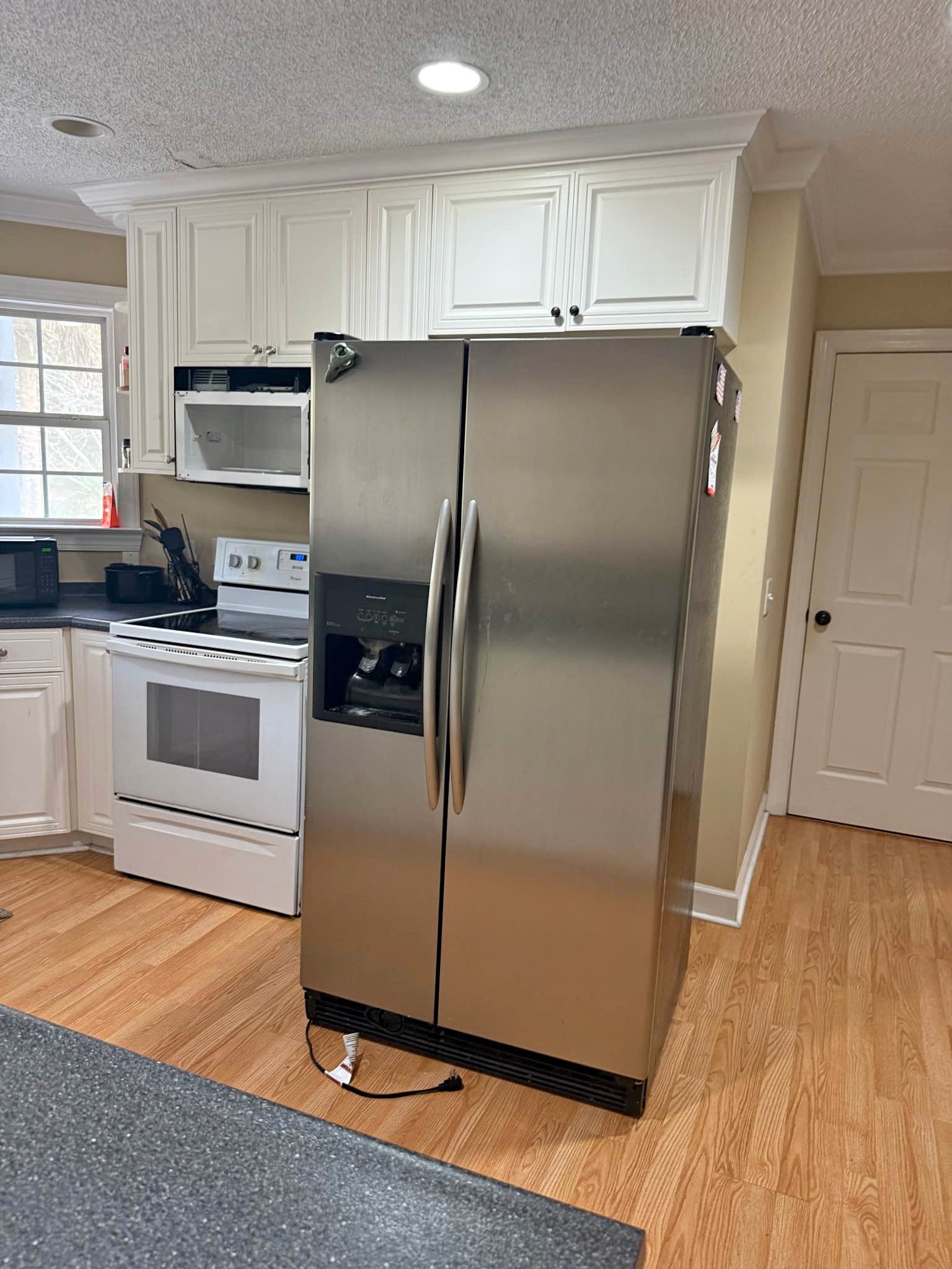 Refrigerator - Refrigerators & Freezers - Savannah, Georgia | Facebook ...