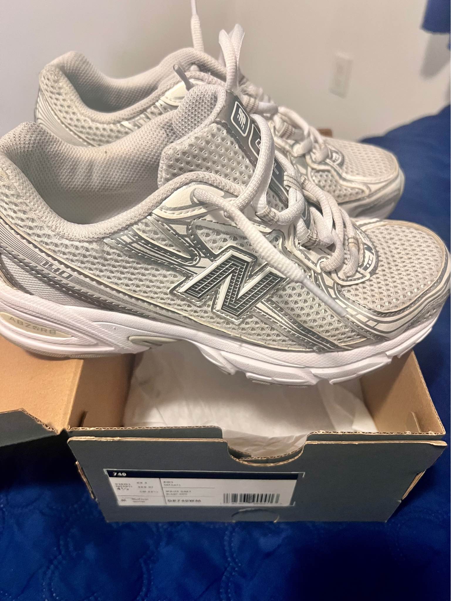 【中古】 Boy（5） New Balance 740 size 4.5 kids - Boys' Shoes - Marysville