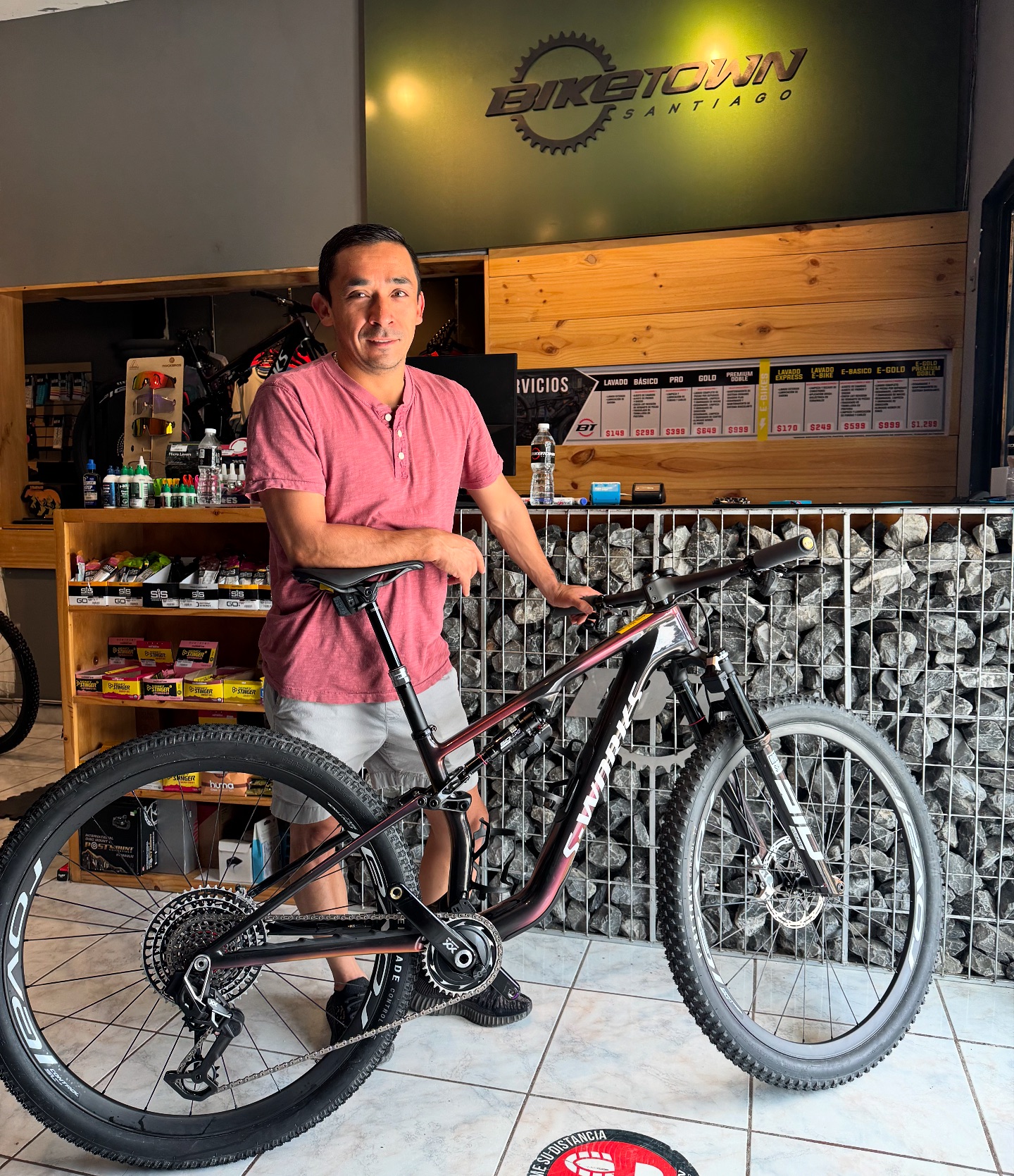 BIKE - Nuestro amigo César está listo para llevar a tope la ganadora de ...