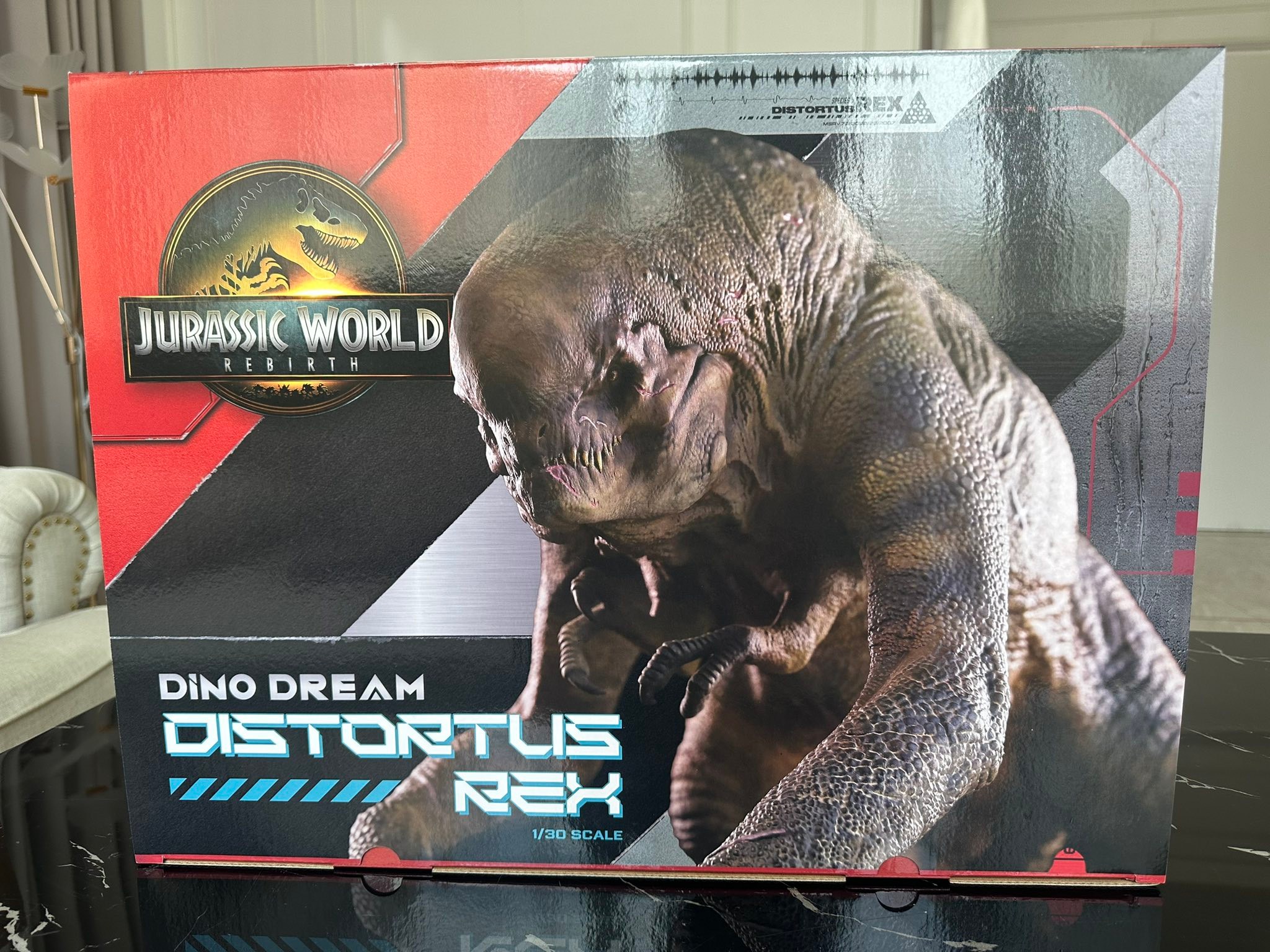 Unboxing Distortus Rex Scale 1/30 by Dino Dream