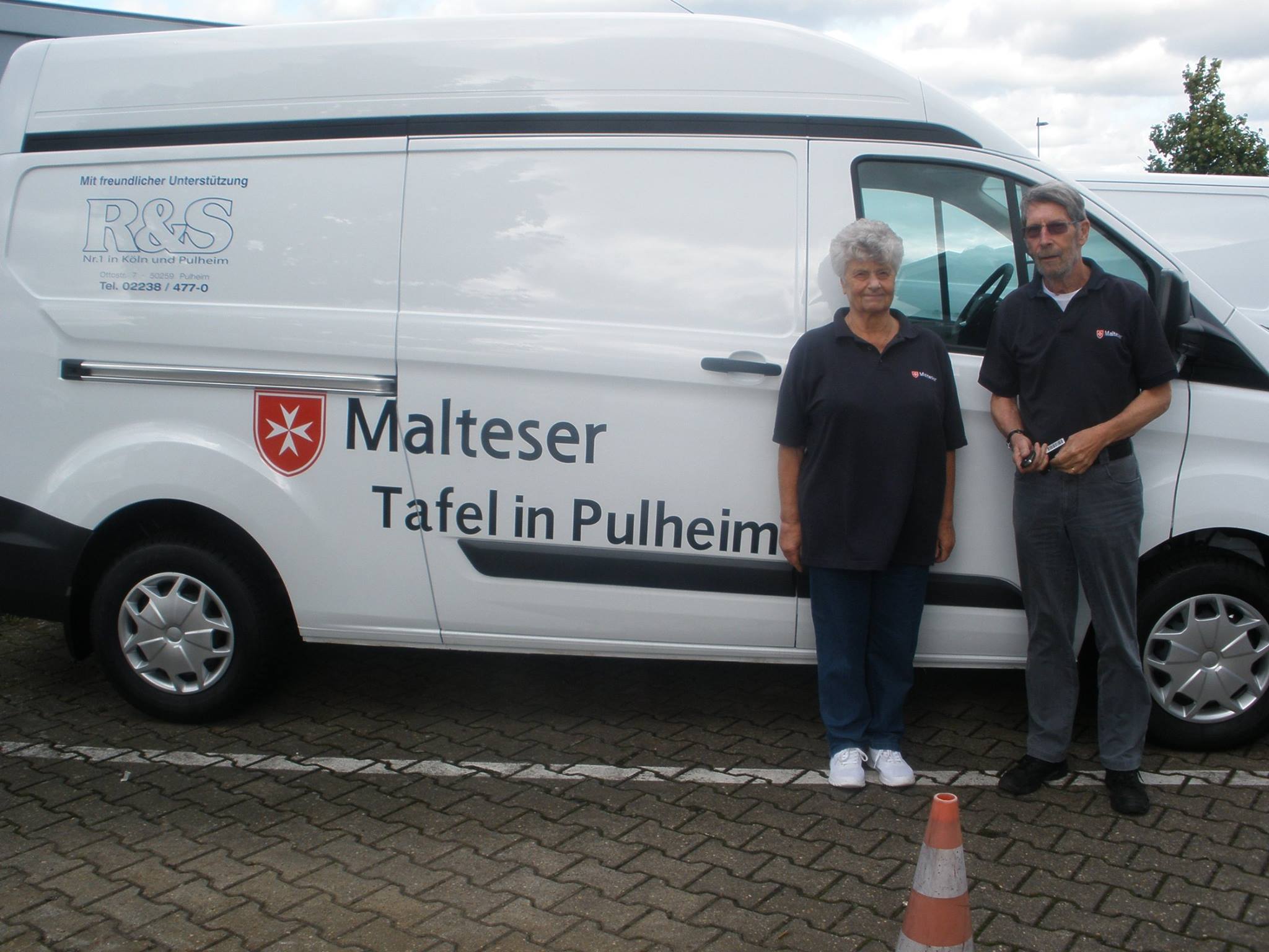 Neues Fahrzeug Der Malteser Tafel Malteser Tafel Pulheim