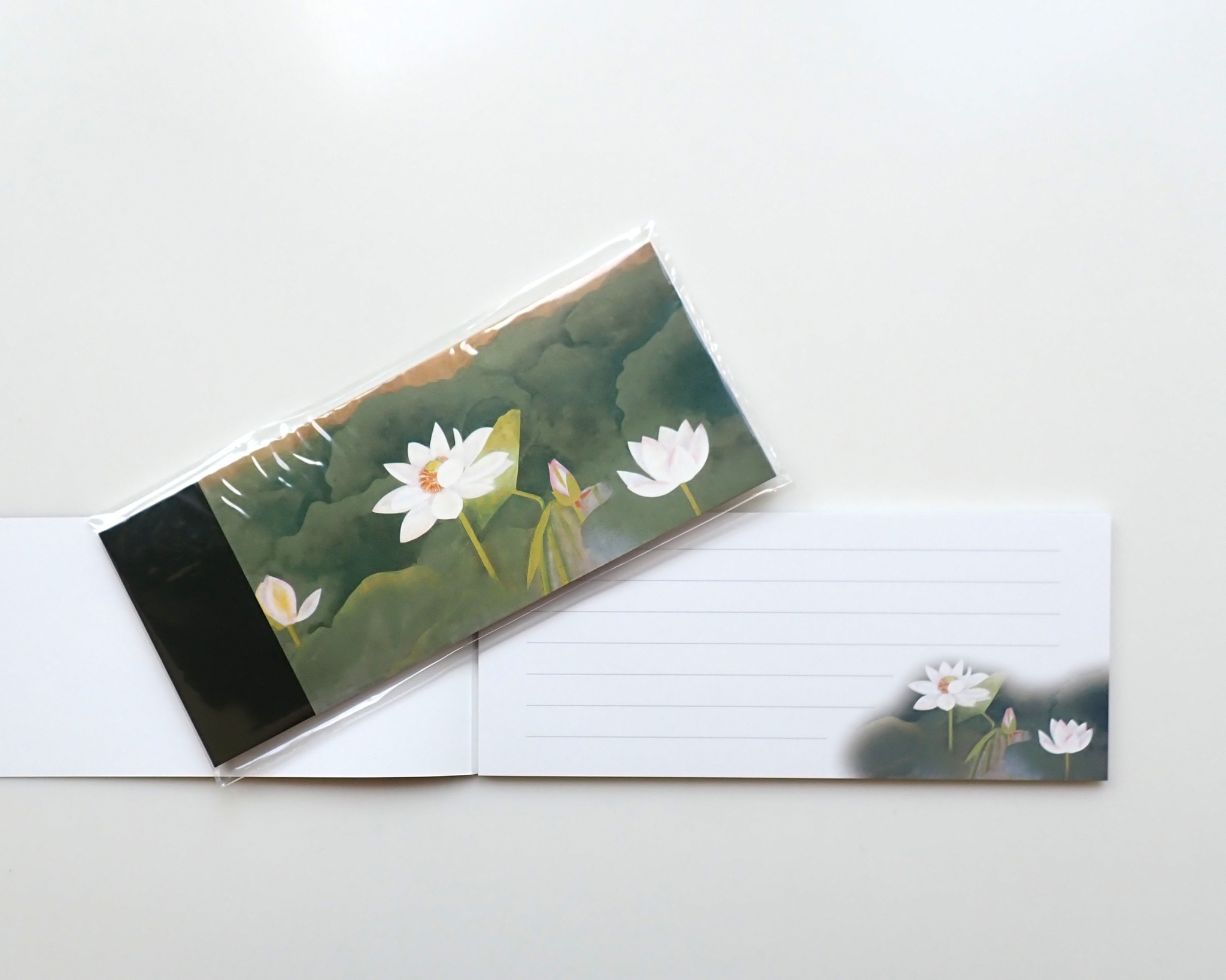 花鳥画を得意とし、海外でも人気を博した画家 #渡辺省亭。 《桜に雀