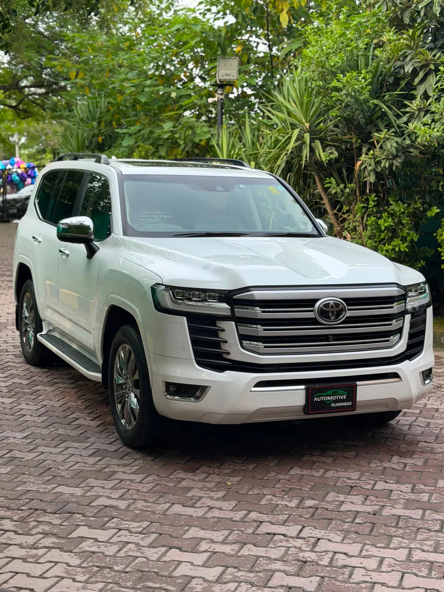 2023 Toyota Land Cruiser LC300 ZX (Grade 5A) Otw shipment 🚘 Spec
