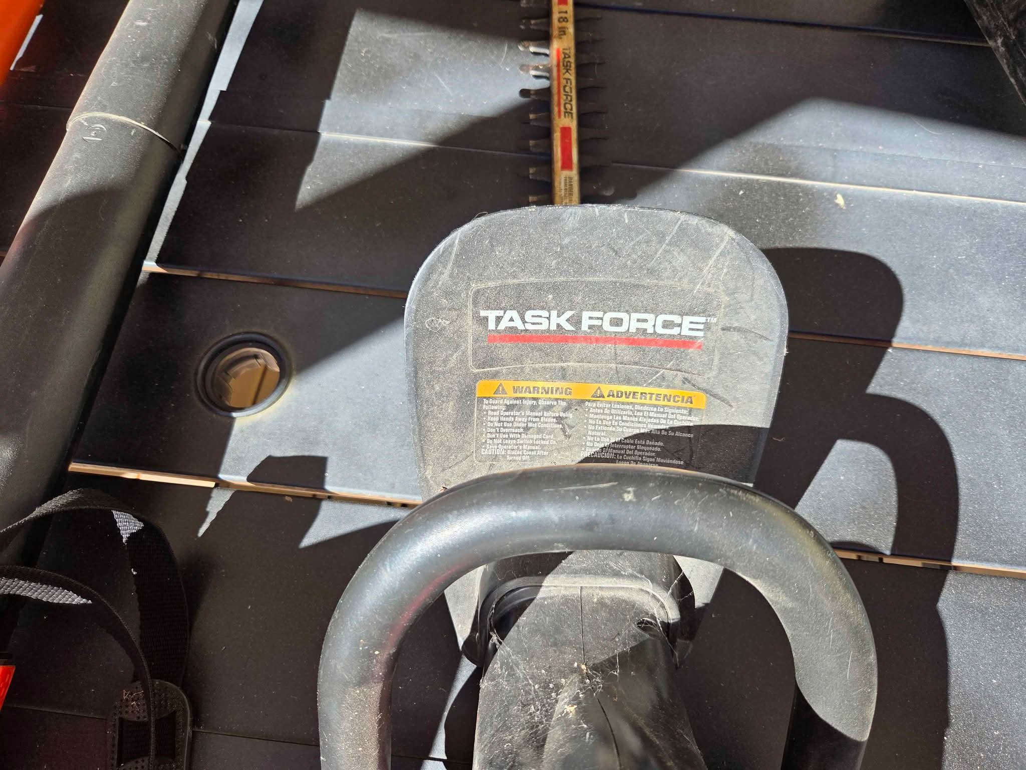 Task Force 18'in Electric Hedge Trimmer - Hedge & Weed Trimmers ...
