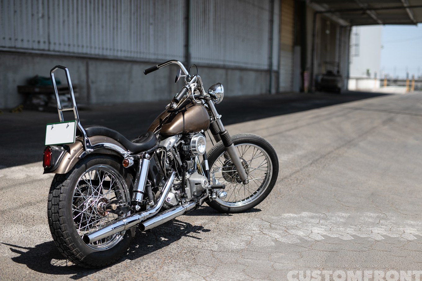 広島県『サンモーターサイクルズ』が製作したこのスポーツスターは