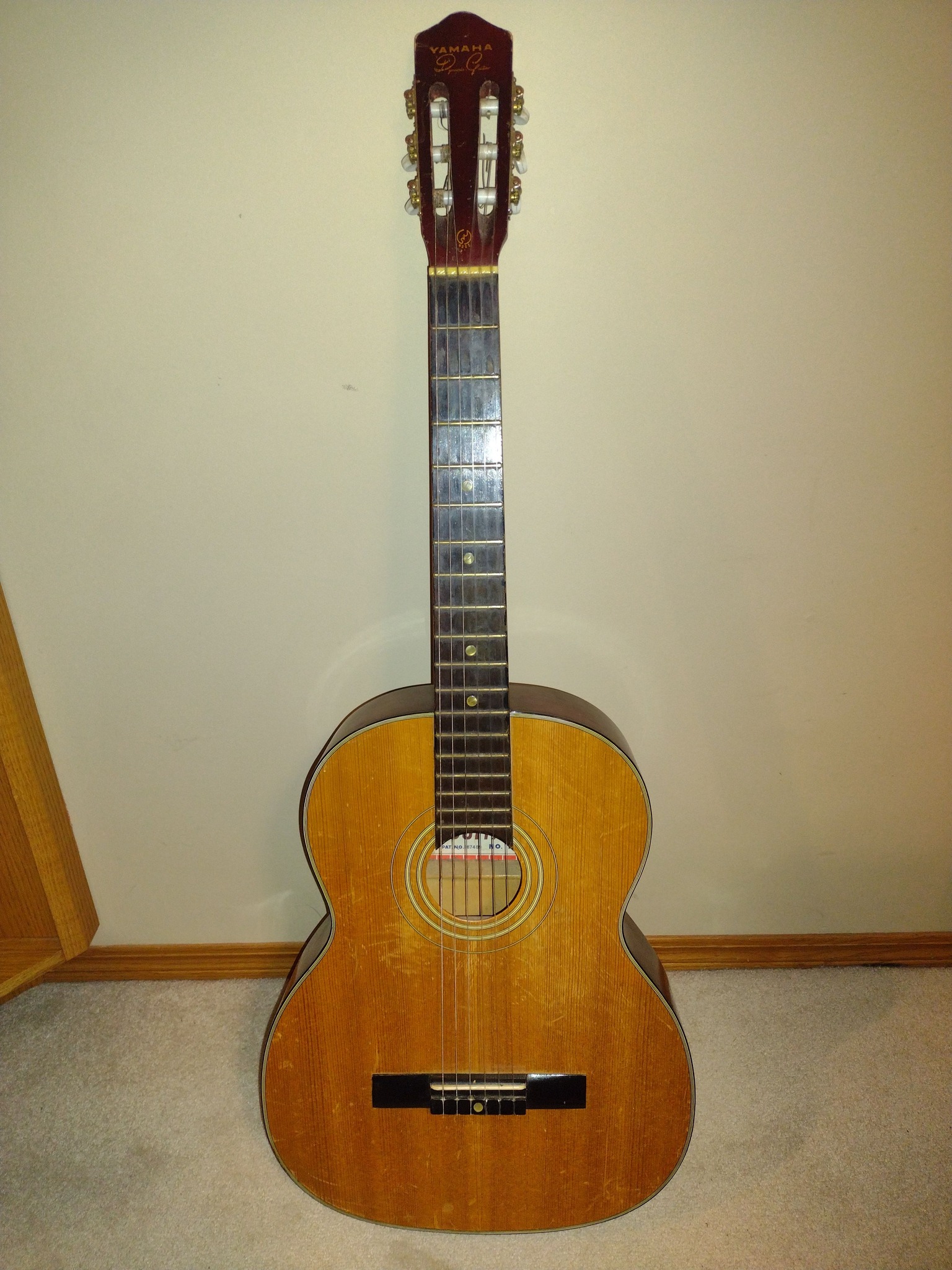 Vintage Yamaha Dynamic No.10 guitar description